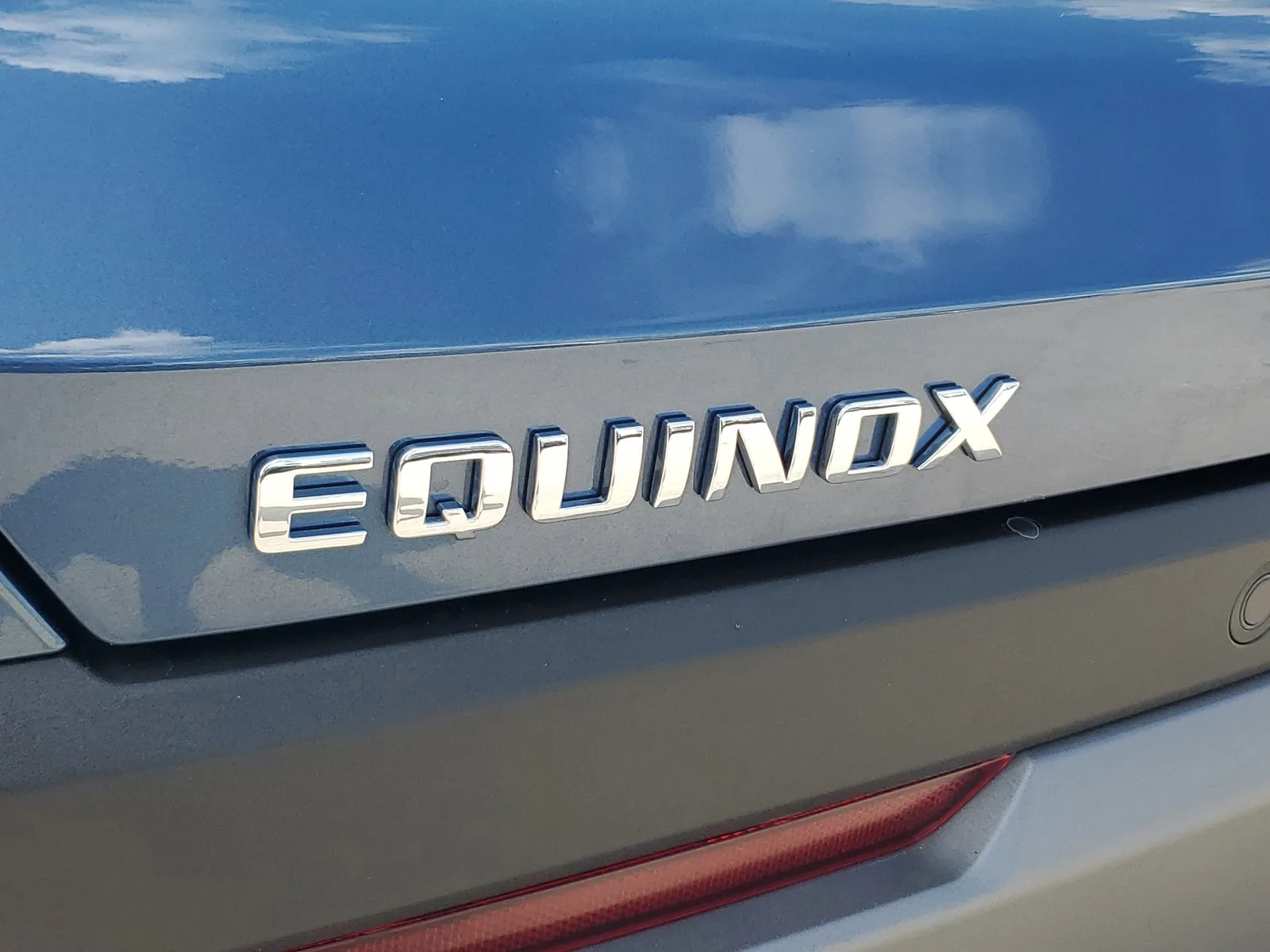 2026 Chevrolet Equinox FWD LT photo 30