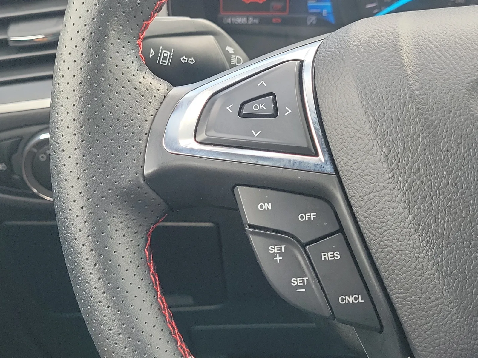 2024 Ford Edge ST-Line 4WD photo 22