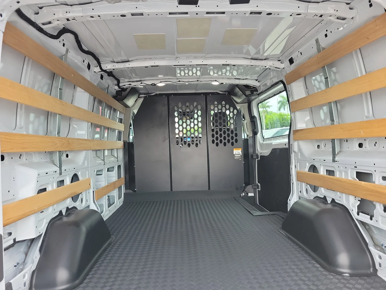 2025 Ford Transit Cargo Van Base photo 11