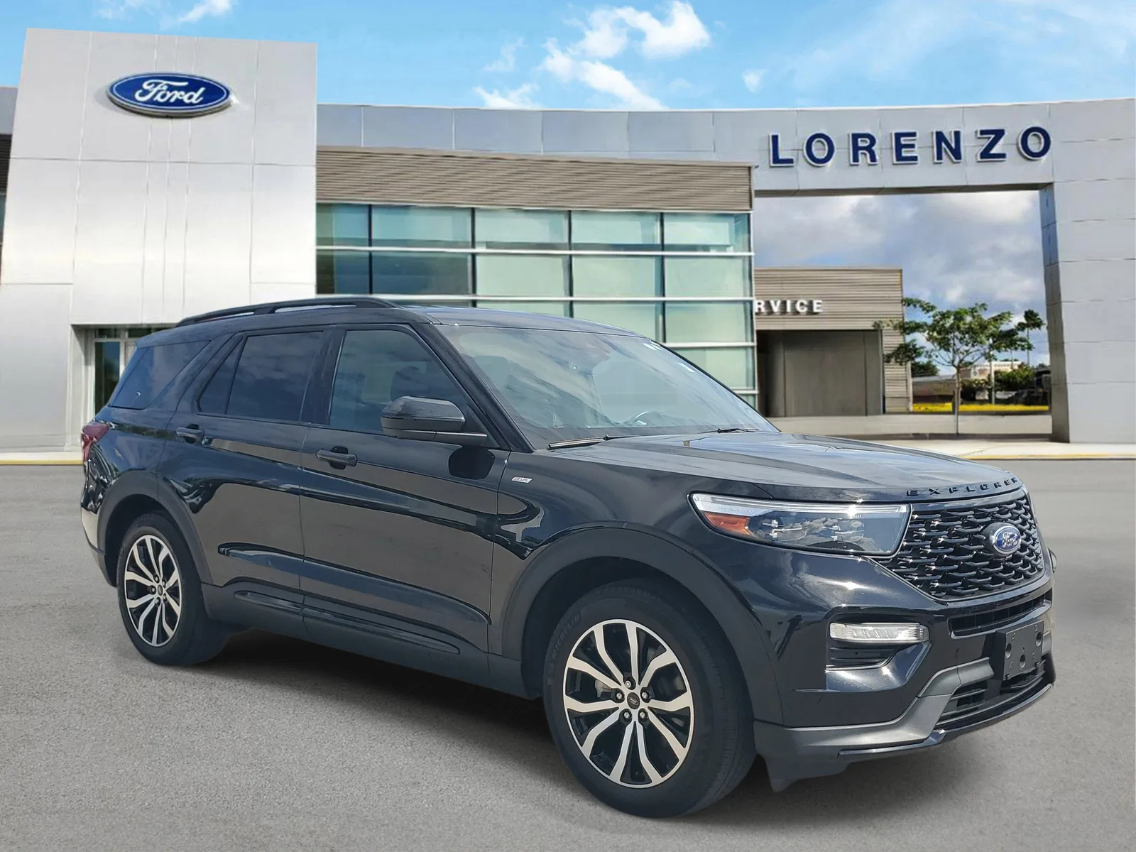 2023 Ford Explorer ST-Line photo 3