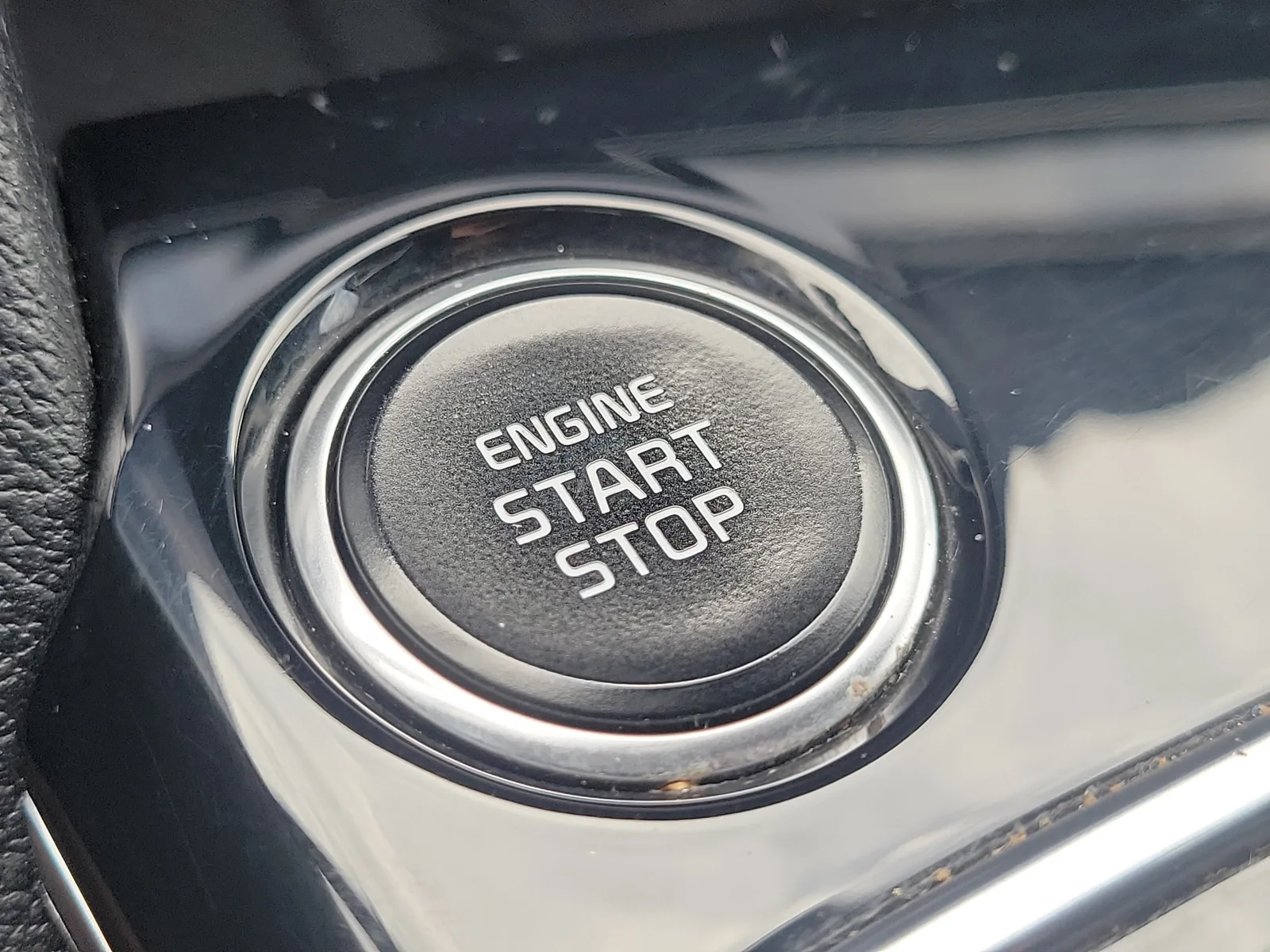 2023 Kia Sportage EX photo 32