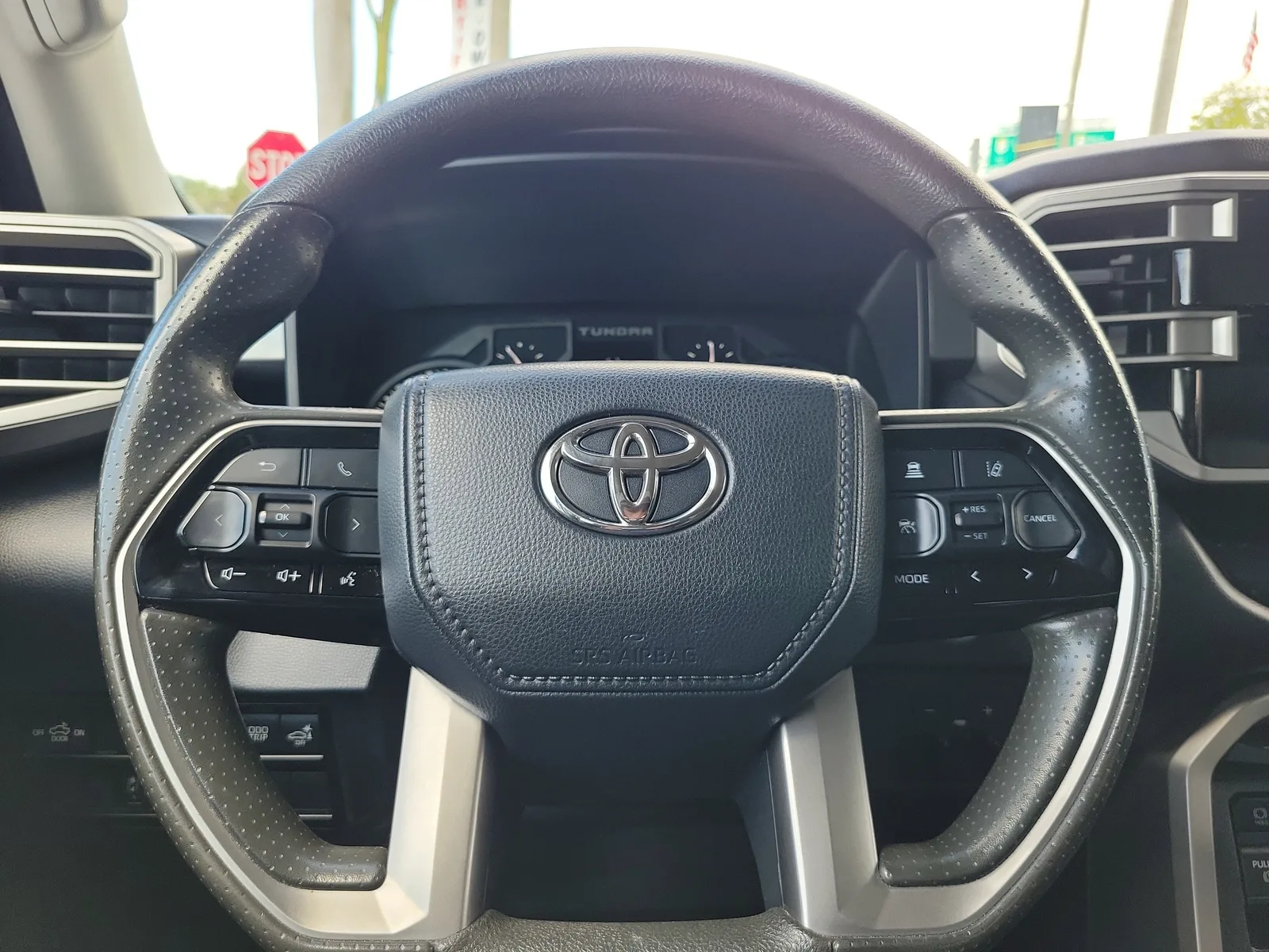 2022 Toyota Tundra 2WD SR5 photo 18
