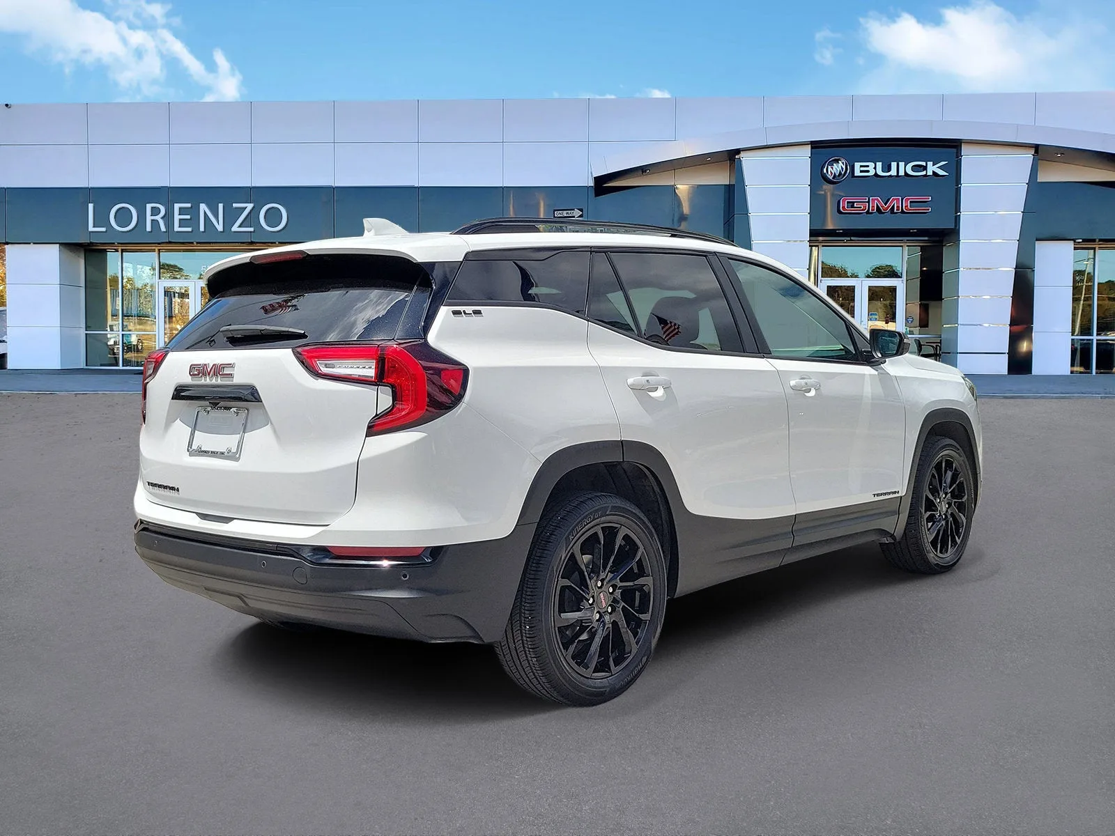 2023 GMC Terrain SLE photo 5
