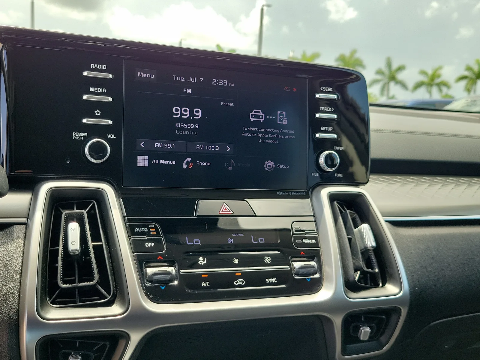 2021 Kia Sorento S photo 29