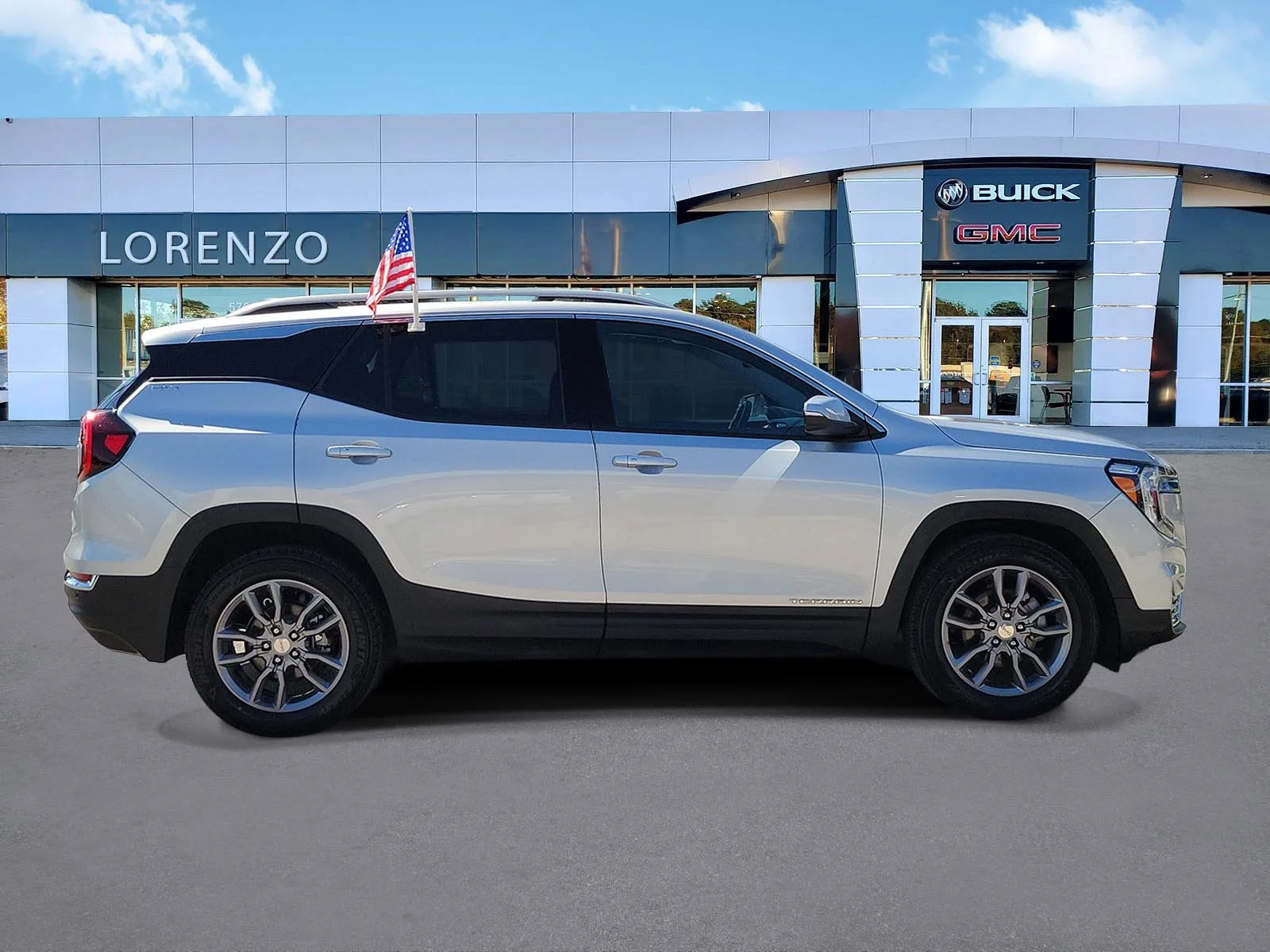 2022 GMC Terrain SLT photo 4