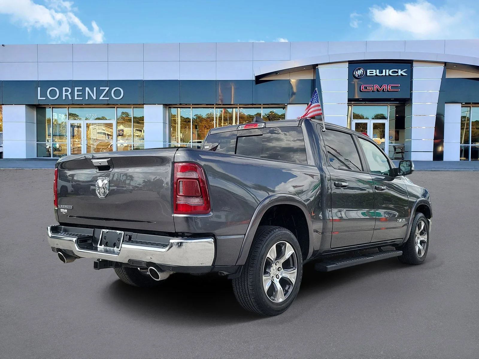 2022 RAM 1500 Laramie photo 5