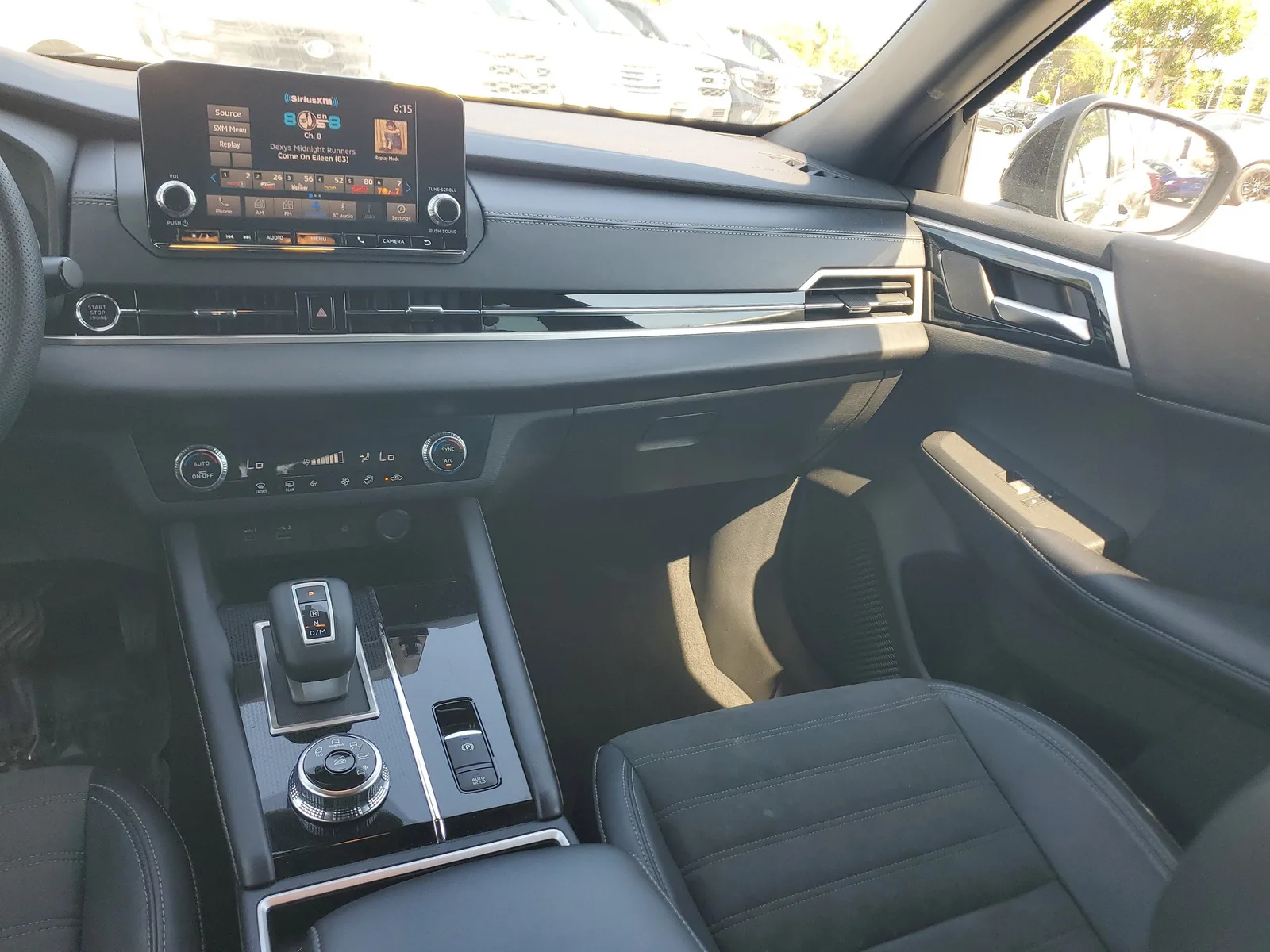 2022 Mitsubishi Outlander Black Edition photo 19