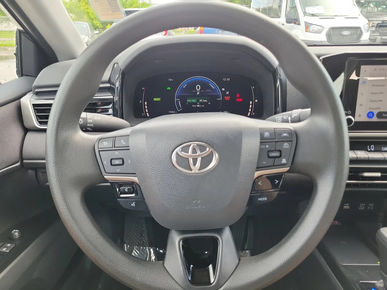 2025 Toyota Camry LE photo 16