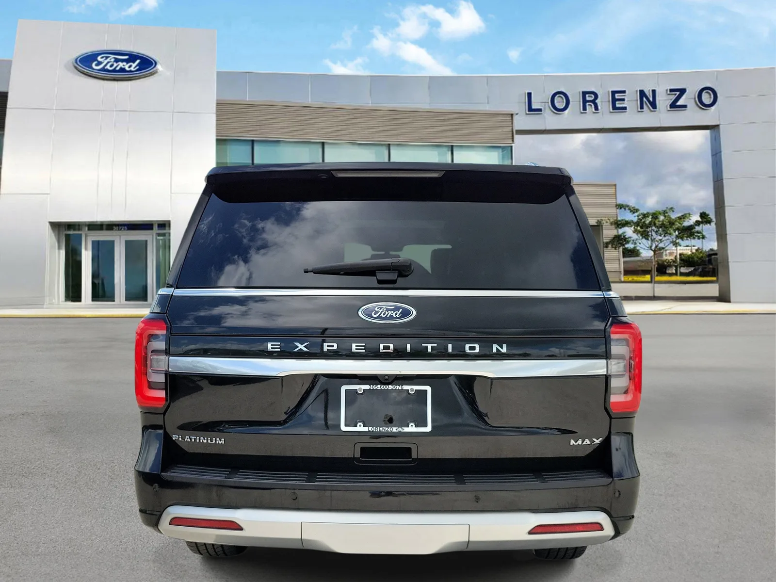 2023 Ford Expedition Max Platinum photo 6