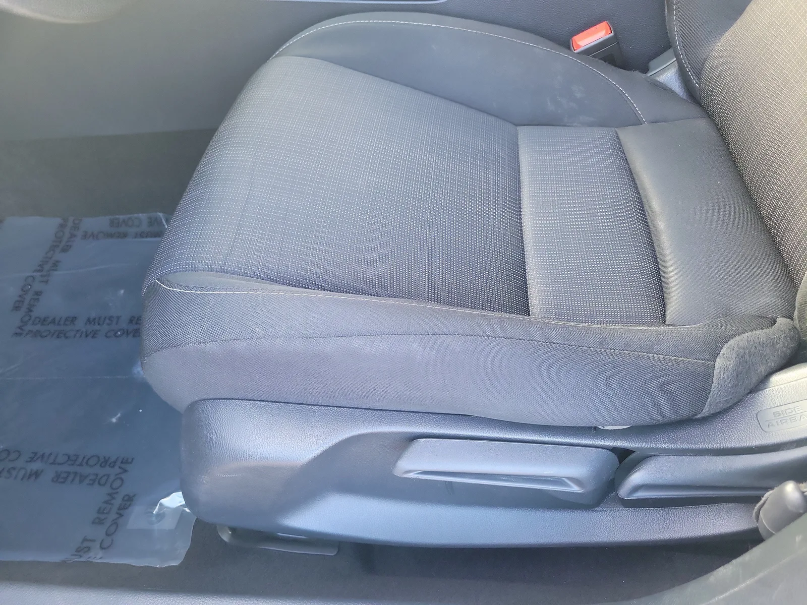 2025 Honda Civic Sedan LX photo 13
