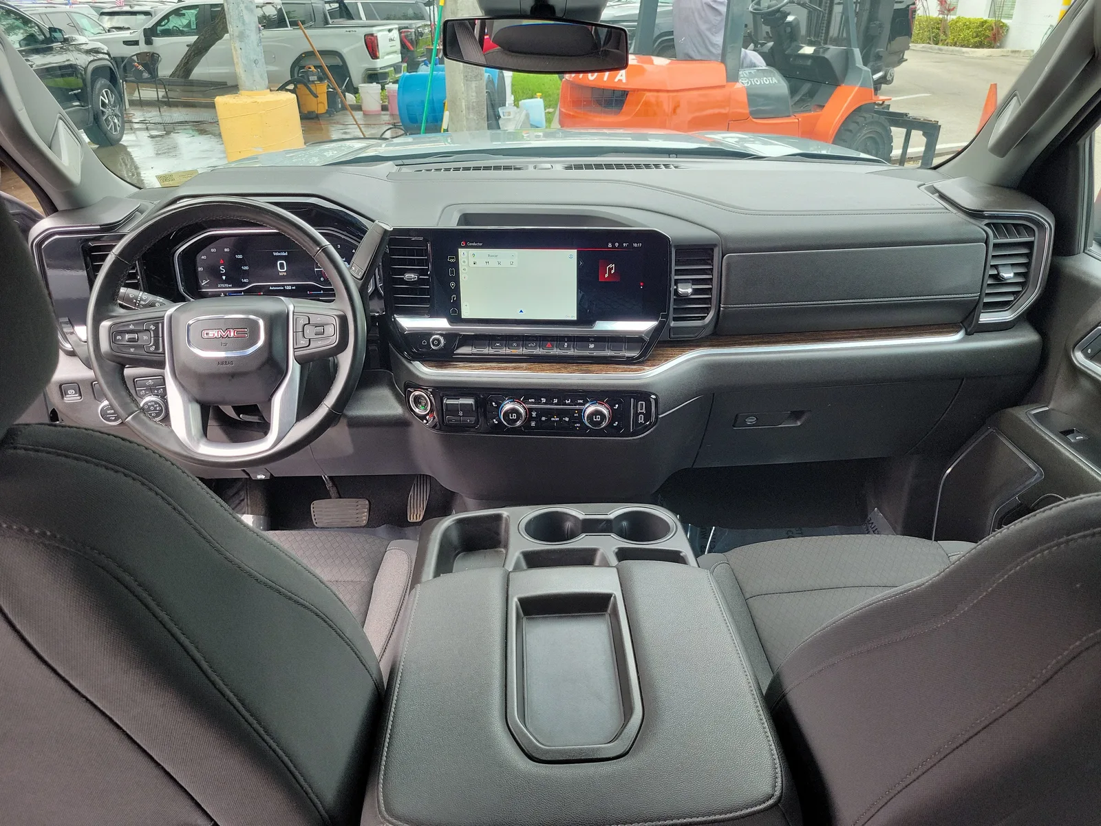 2024 GMC Sierra 1500 Elevation photo 17