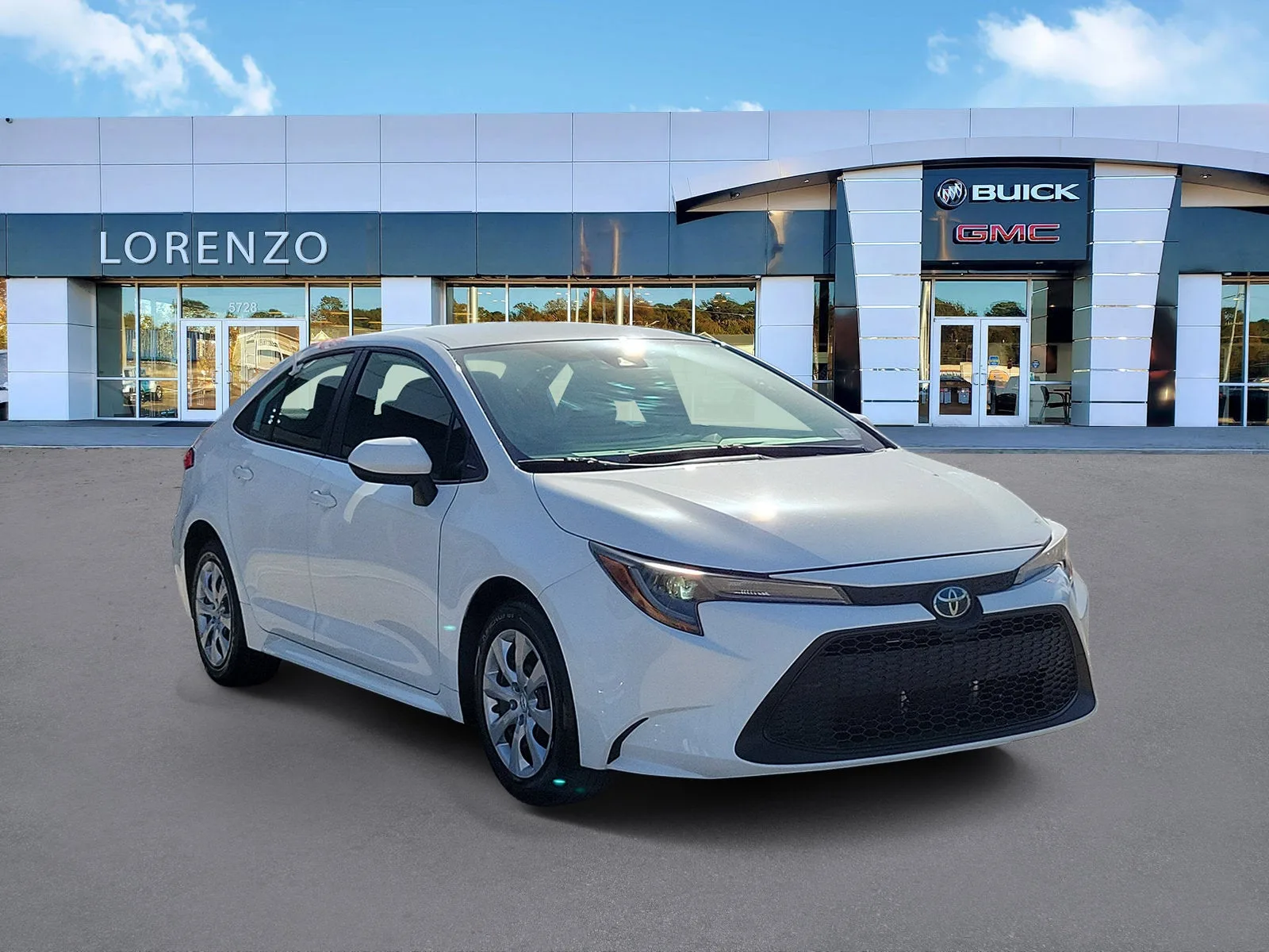 2022 Toyota Corolla LE photo 3