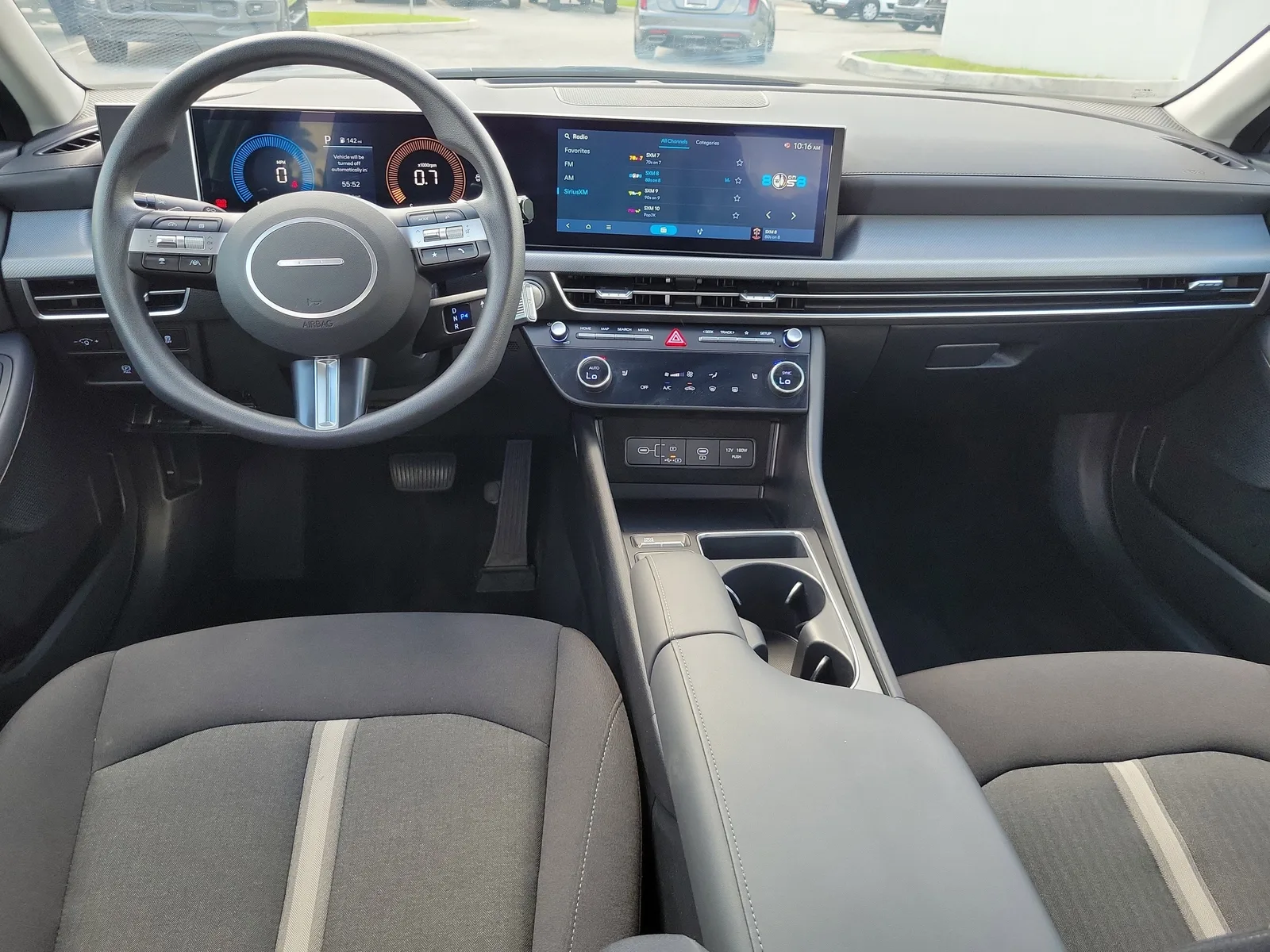 2025 Hyundai Sonata SEL photo 14