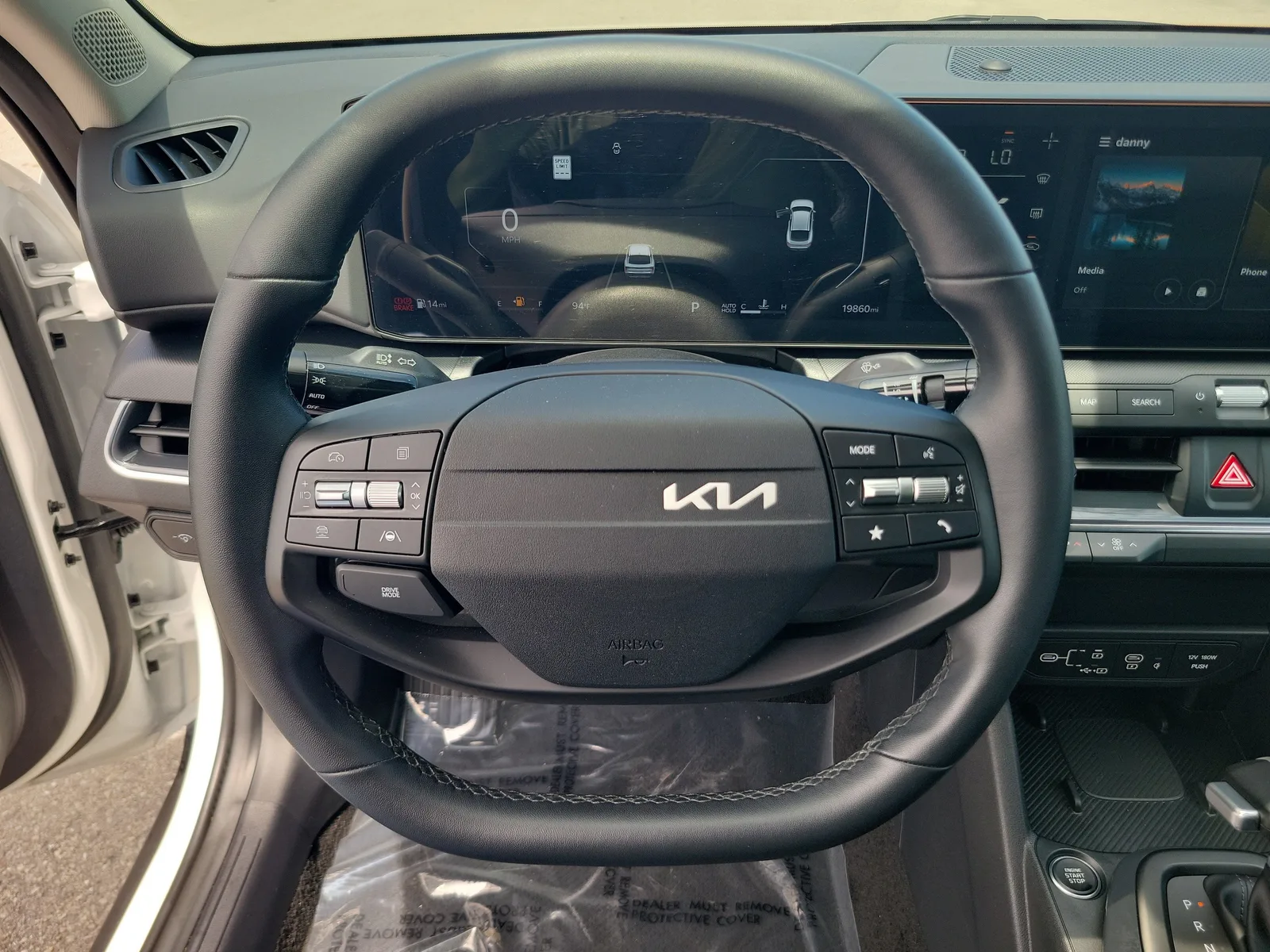 2025 Kia K4 EX photo 18