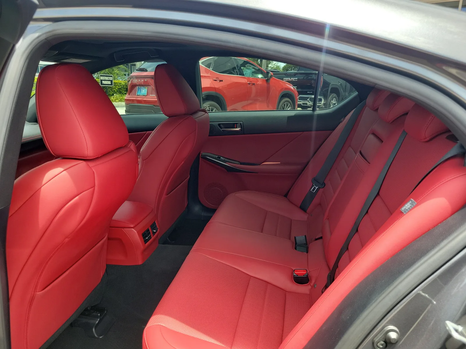 2023 Lexus IS IS 350 F SPORT photo 15