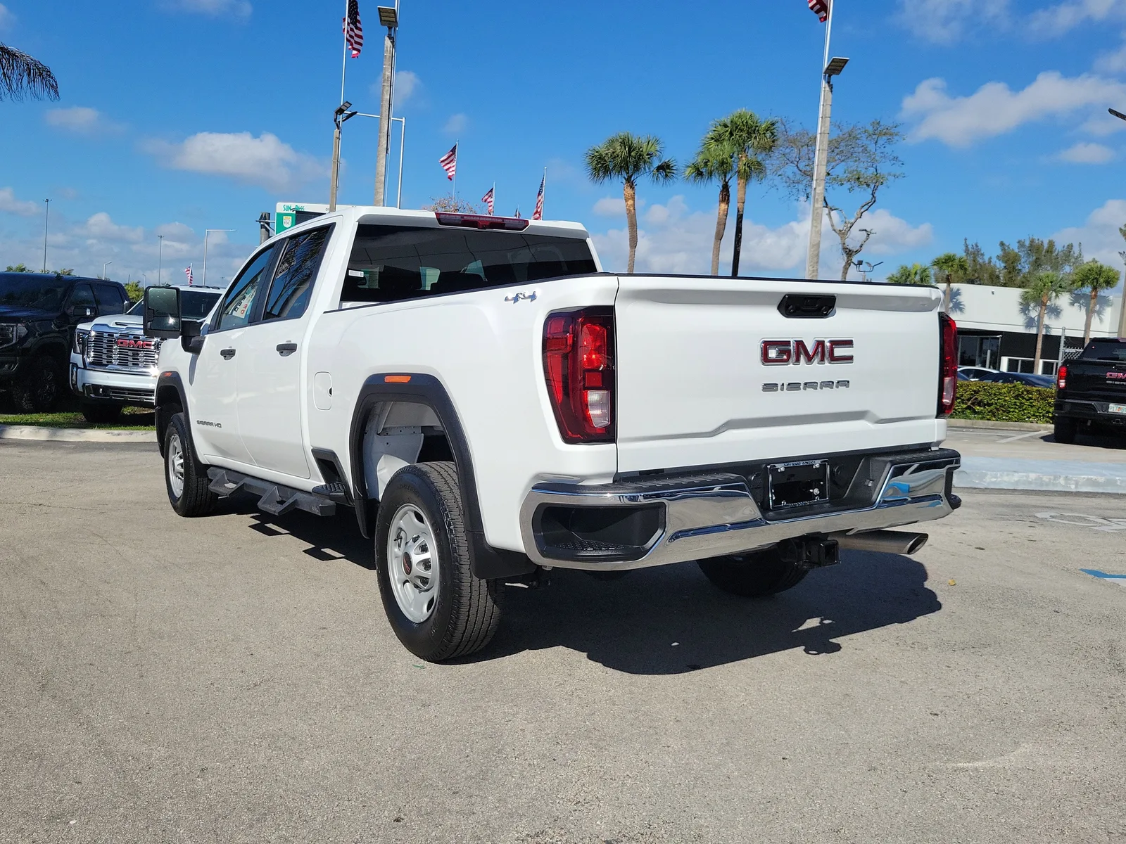 2024 GMC Sierra 2500 HD Pro photo 7