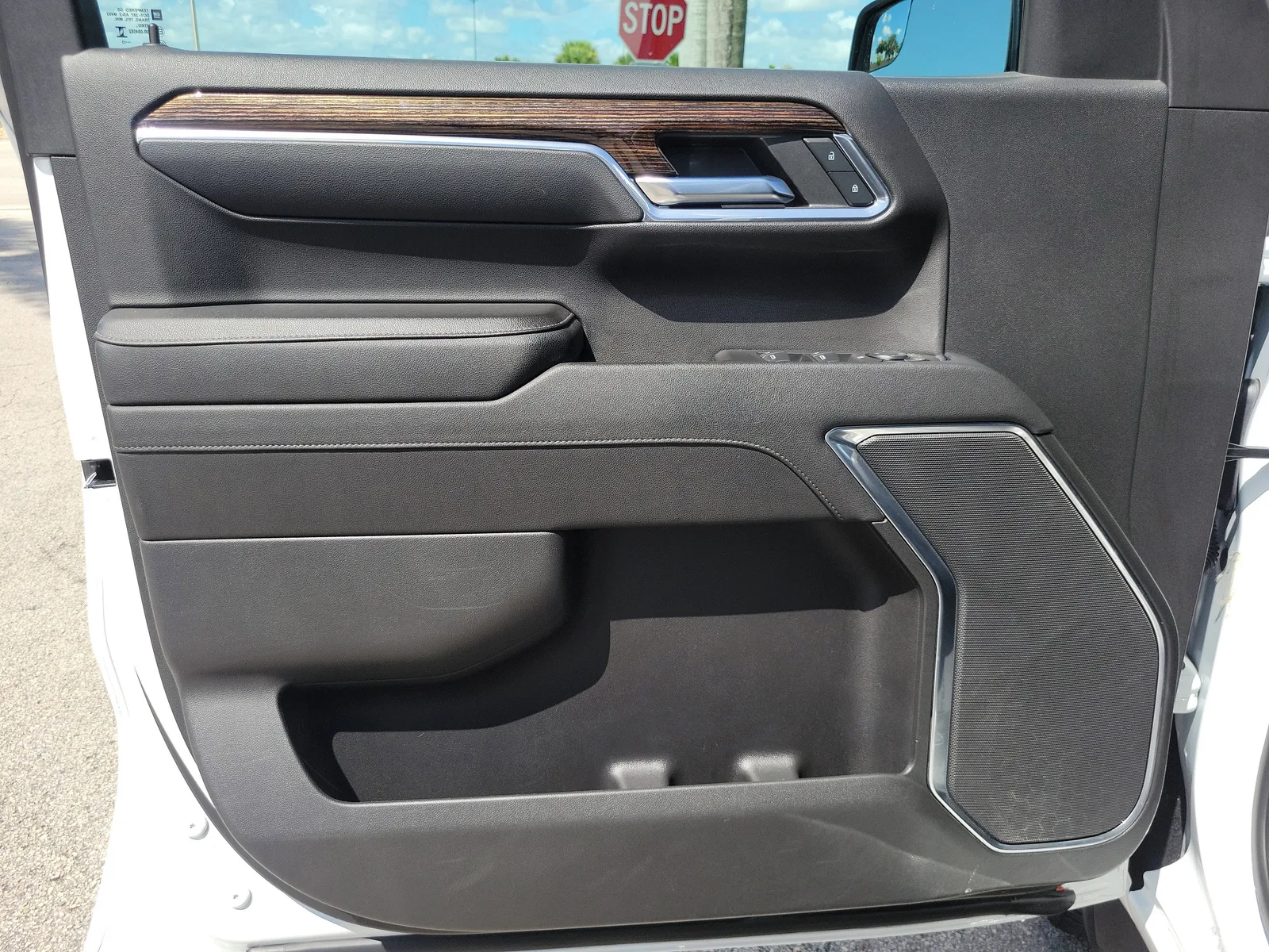 2023 GMC Sierra 1500 Elevation 4WD photo 23