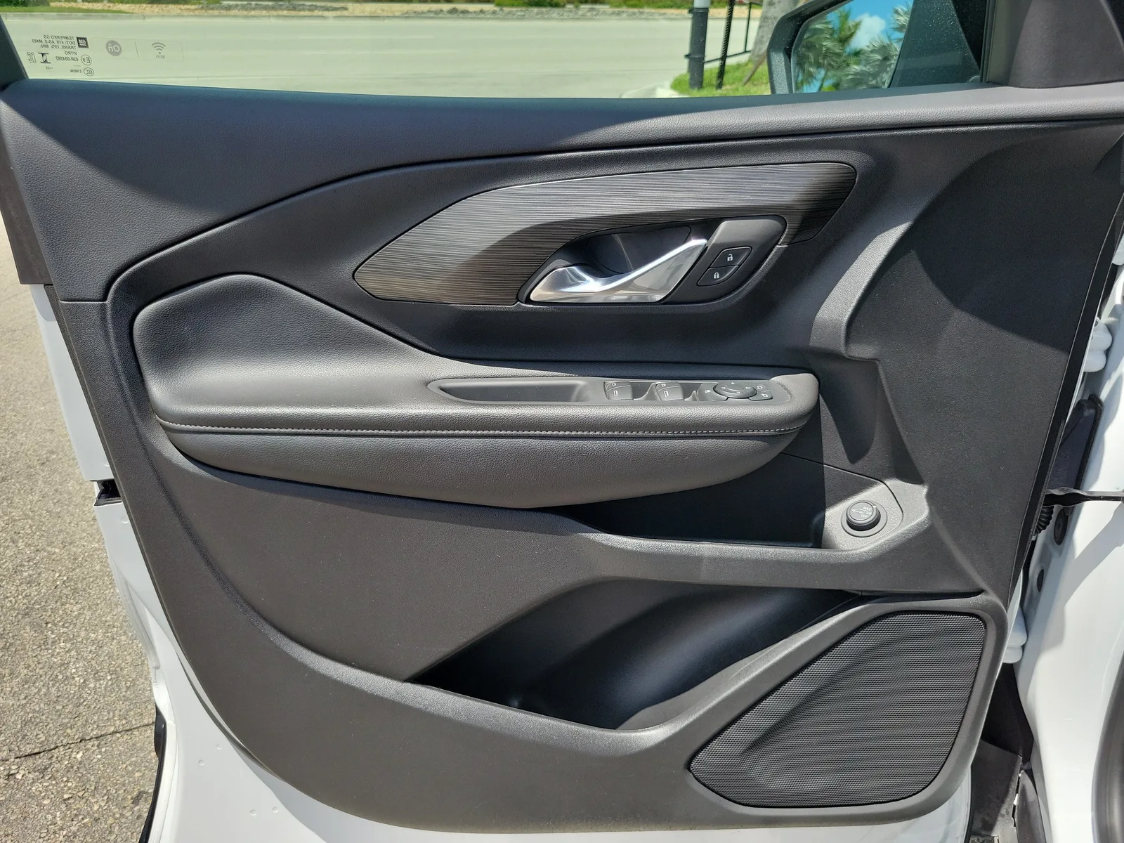 2023 GMC Terrain SLE photo 23