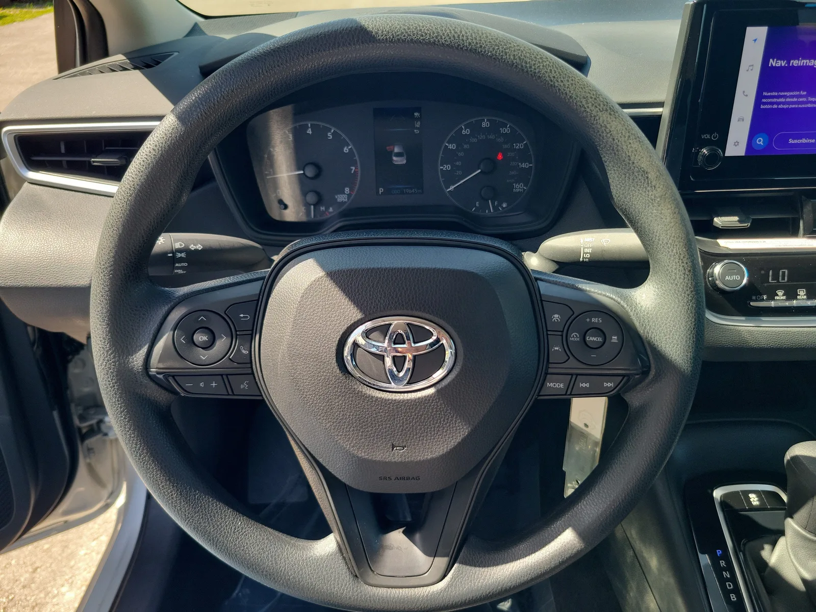 2024 Toyota Corolla LE photo 18