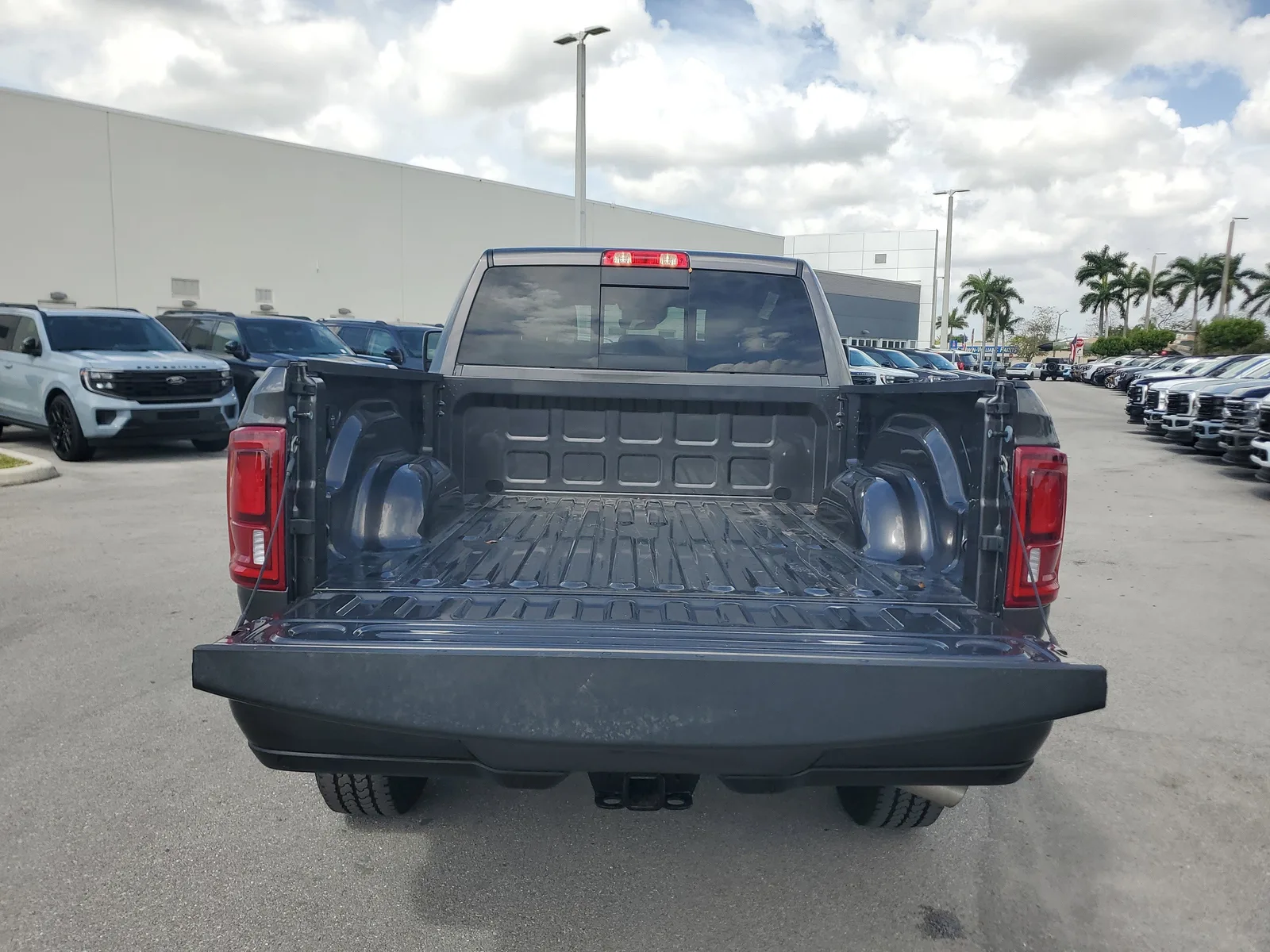 2026 RAM 2500 Laramie 4WD Diesel photo 30