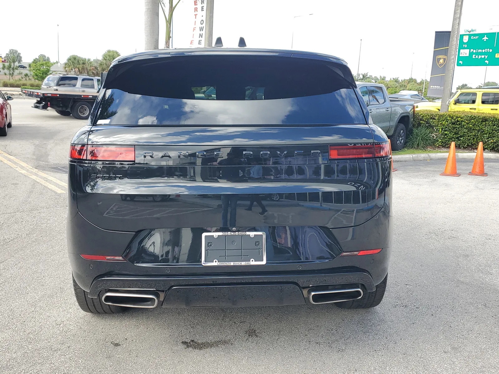 2024 Land Rover Range Rover Sport Dynamic SE photo 6