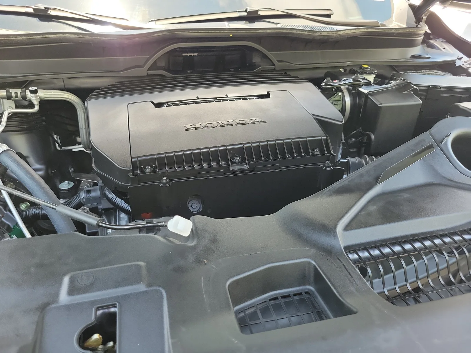 2024 Honda Pilot EX-L 8 Passenger photo 27