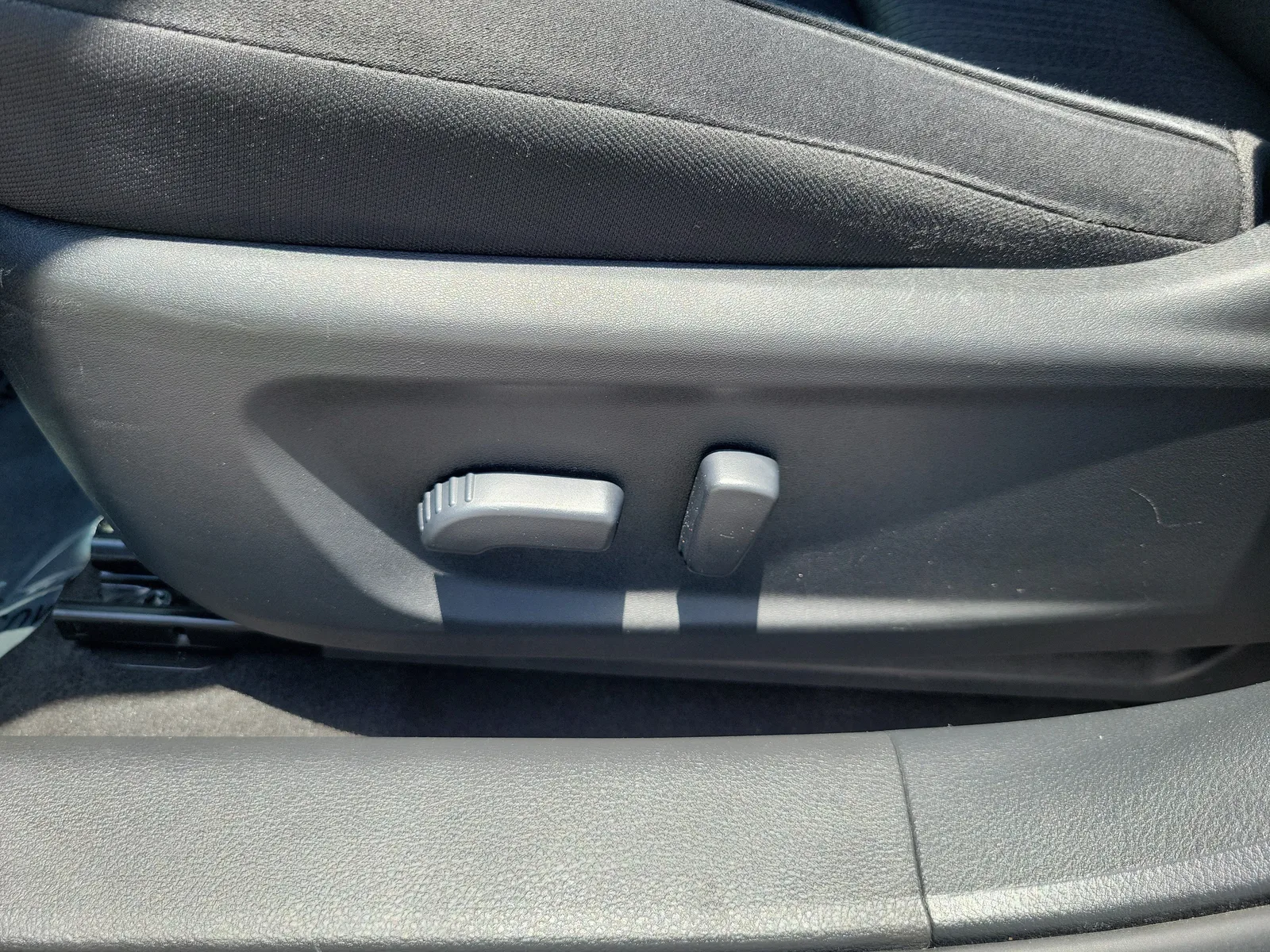 2022 Nissan Altima 2.5 SV photo 22