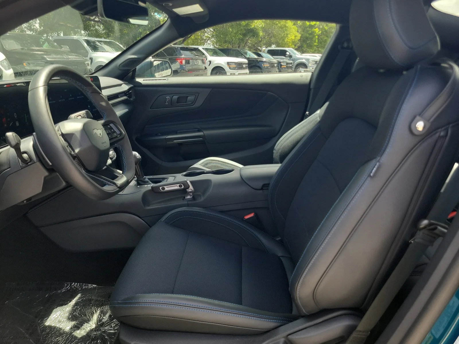 2026 Ford Mustang Dark Horse photo 11