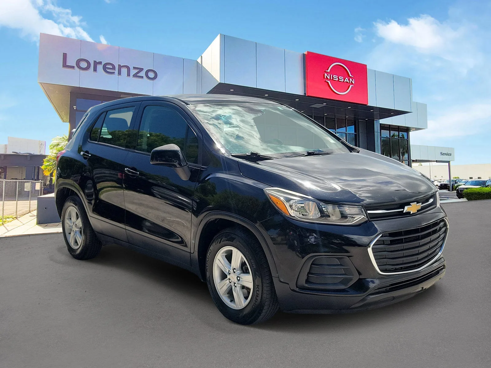2020 Chevrolet Trax LS photo 3