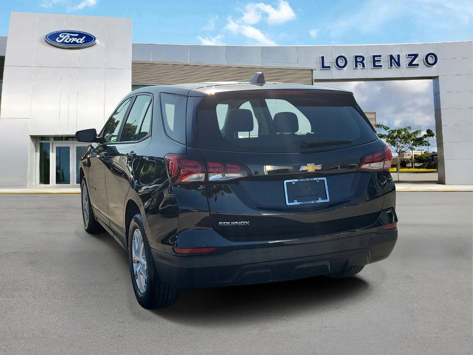 2024 Chevrolet Equinox LS photo 7