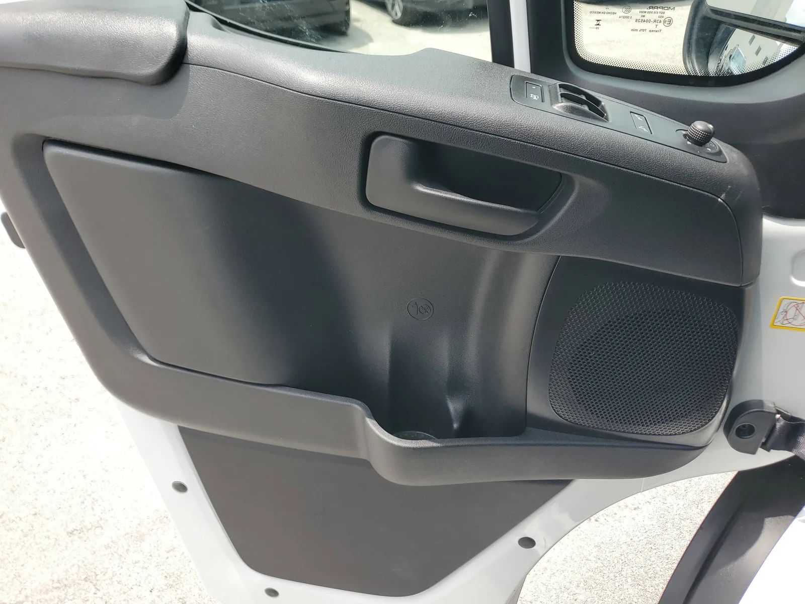 2026 RAM ProMaster Cargo Van Tradesman photo 26