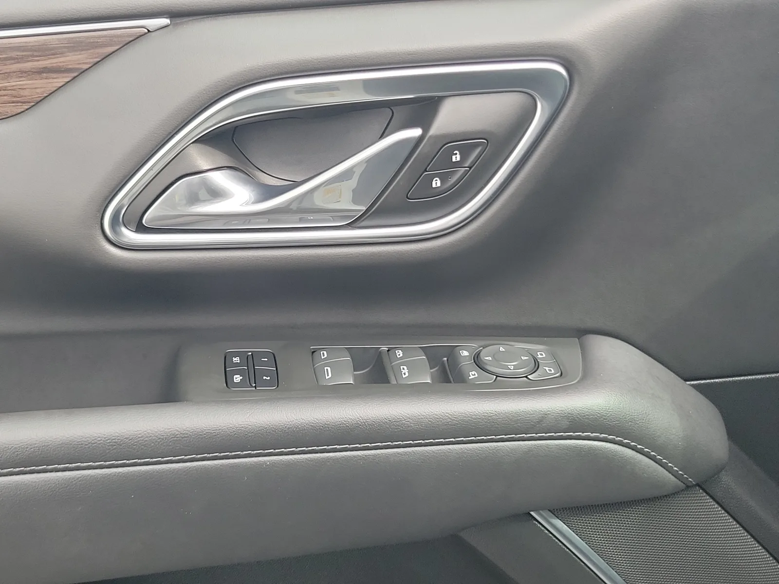 2022 Chevrolet Tahoe Z71 4WD photo 30