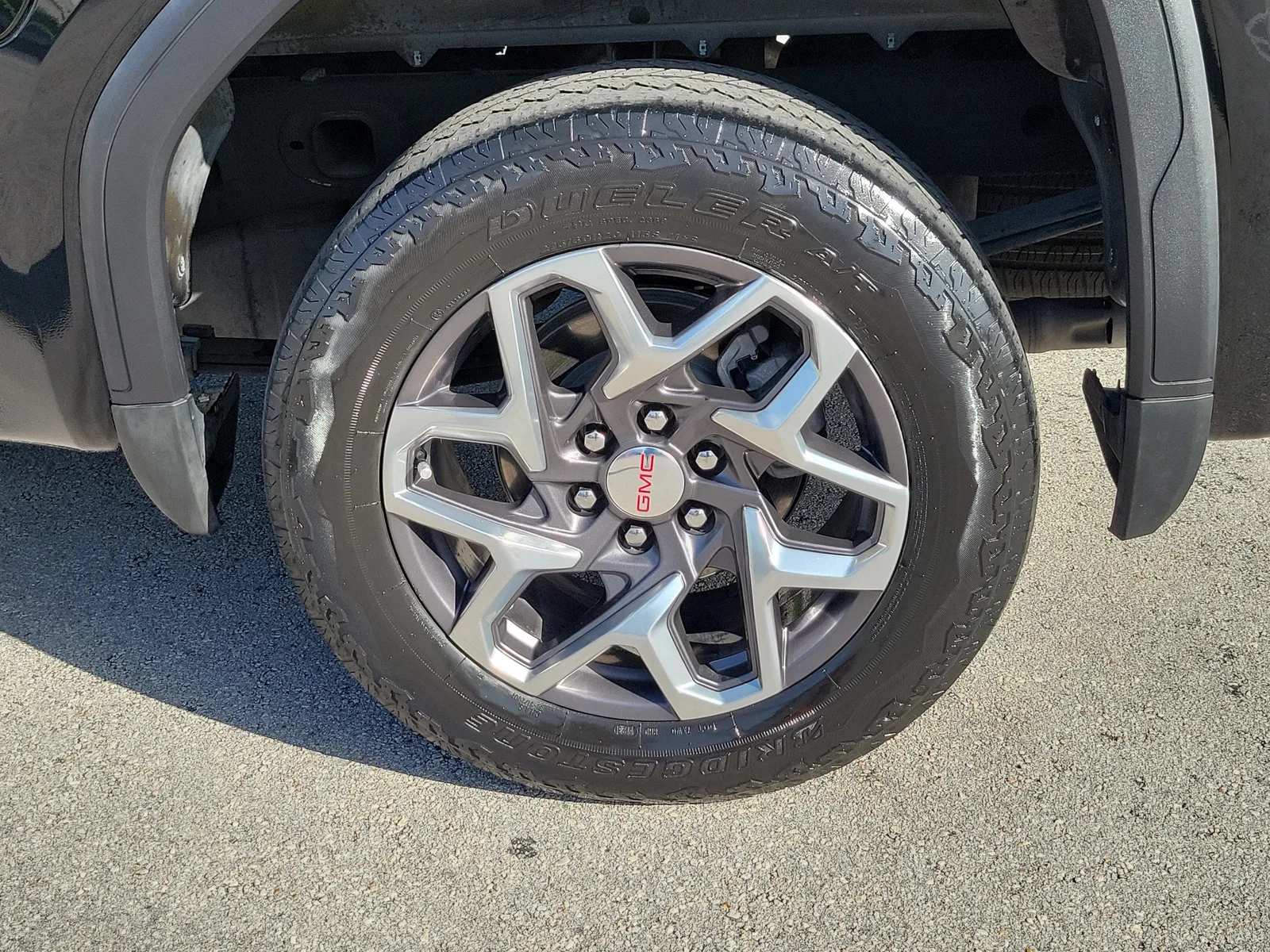 2023 GMC Sierra 1500 SLT photo 27