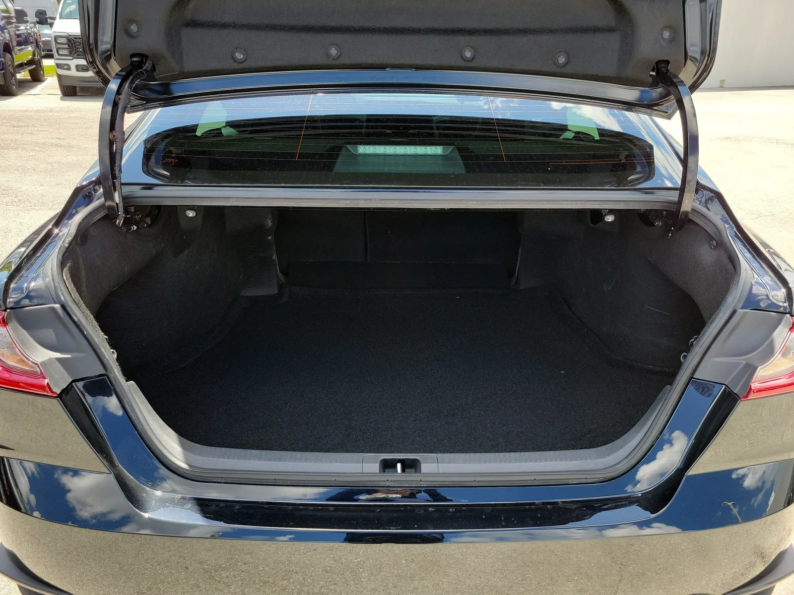2026 Toyota Camry SE photo 29