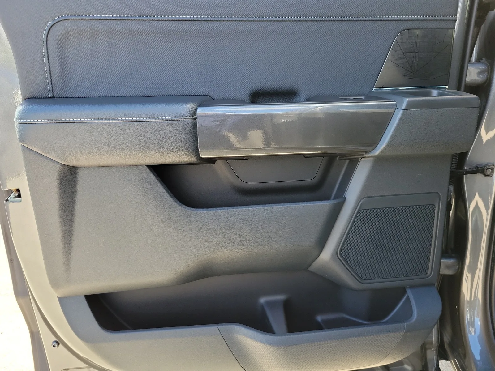 2021 Ford F-150 XLT 4WD photo 19