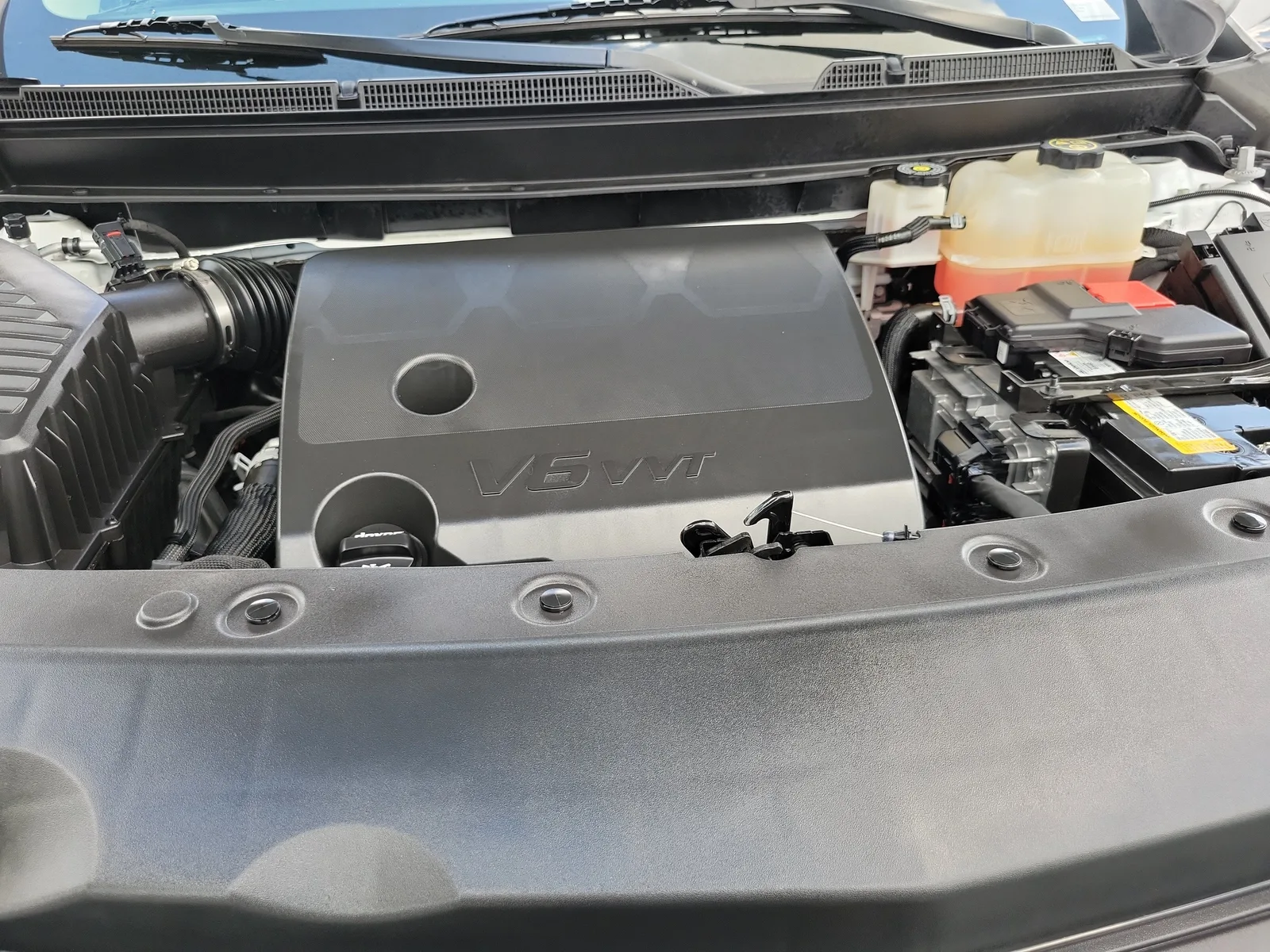 2024 Buick Enclave Essence photo 28