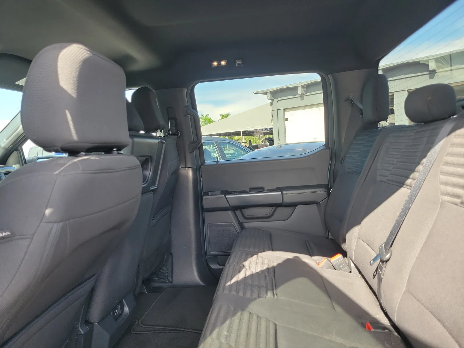2023 Ford F-150 XL photo 14