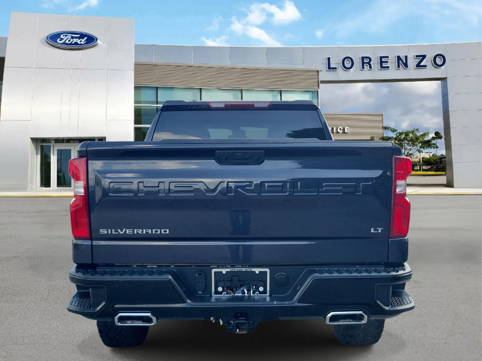 2023 Chevrolet Silverado 1500 LT Trail Boss 4WD Diesel photo 6
