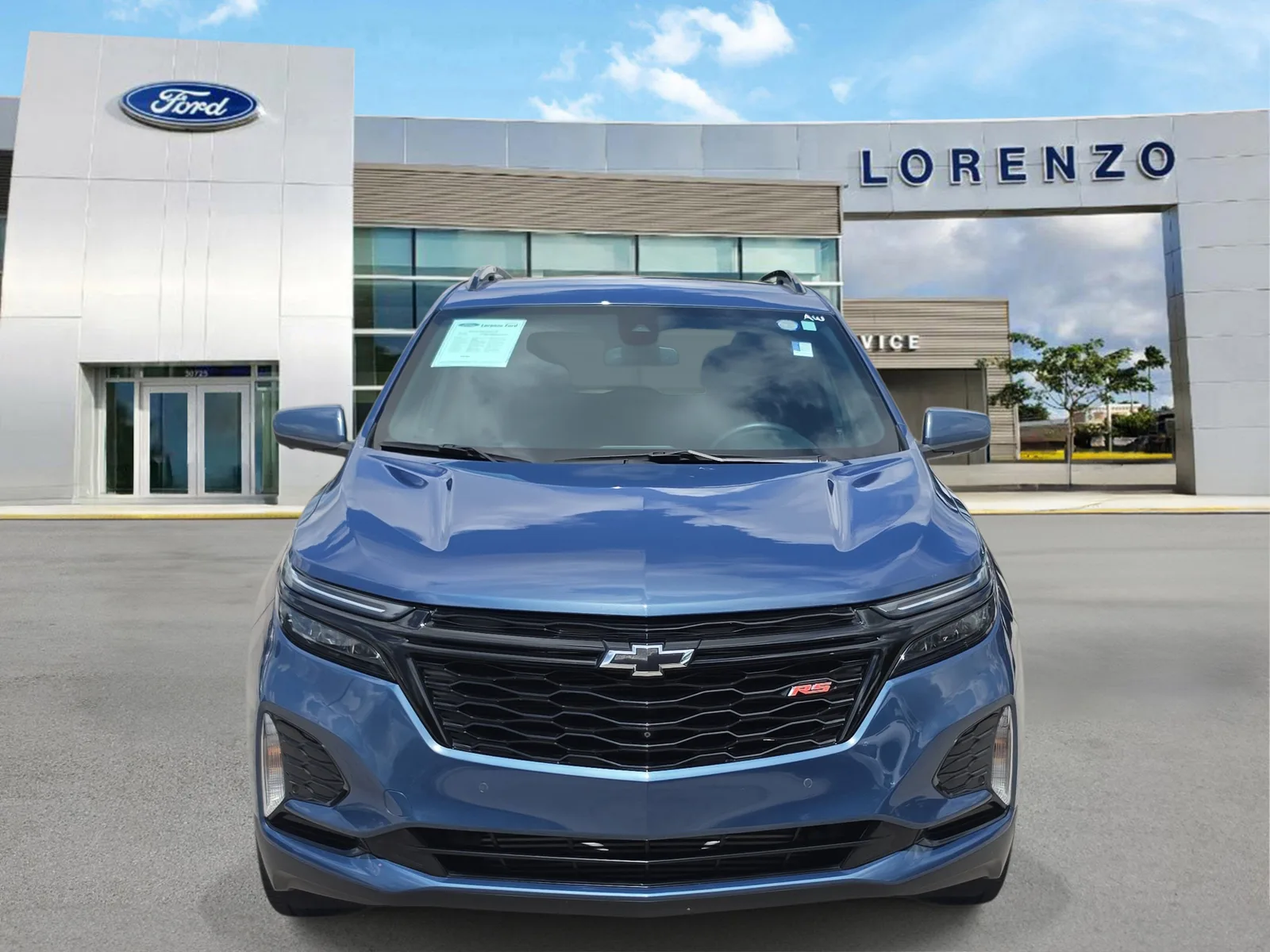 2024 Chevrolet Equinox RS photo 2