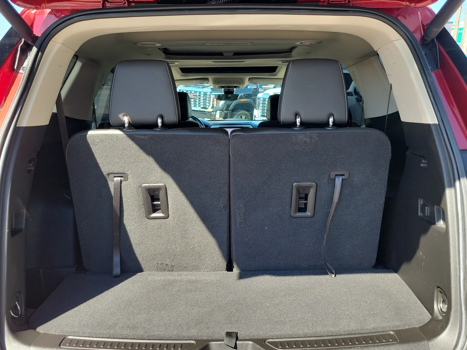 2022 GMC Acadia Denali photo 18