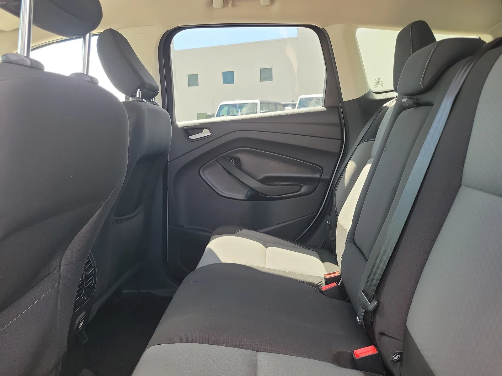 2019 Ford Escape SE photo 18