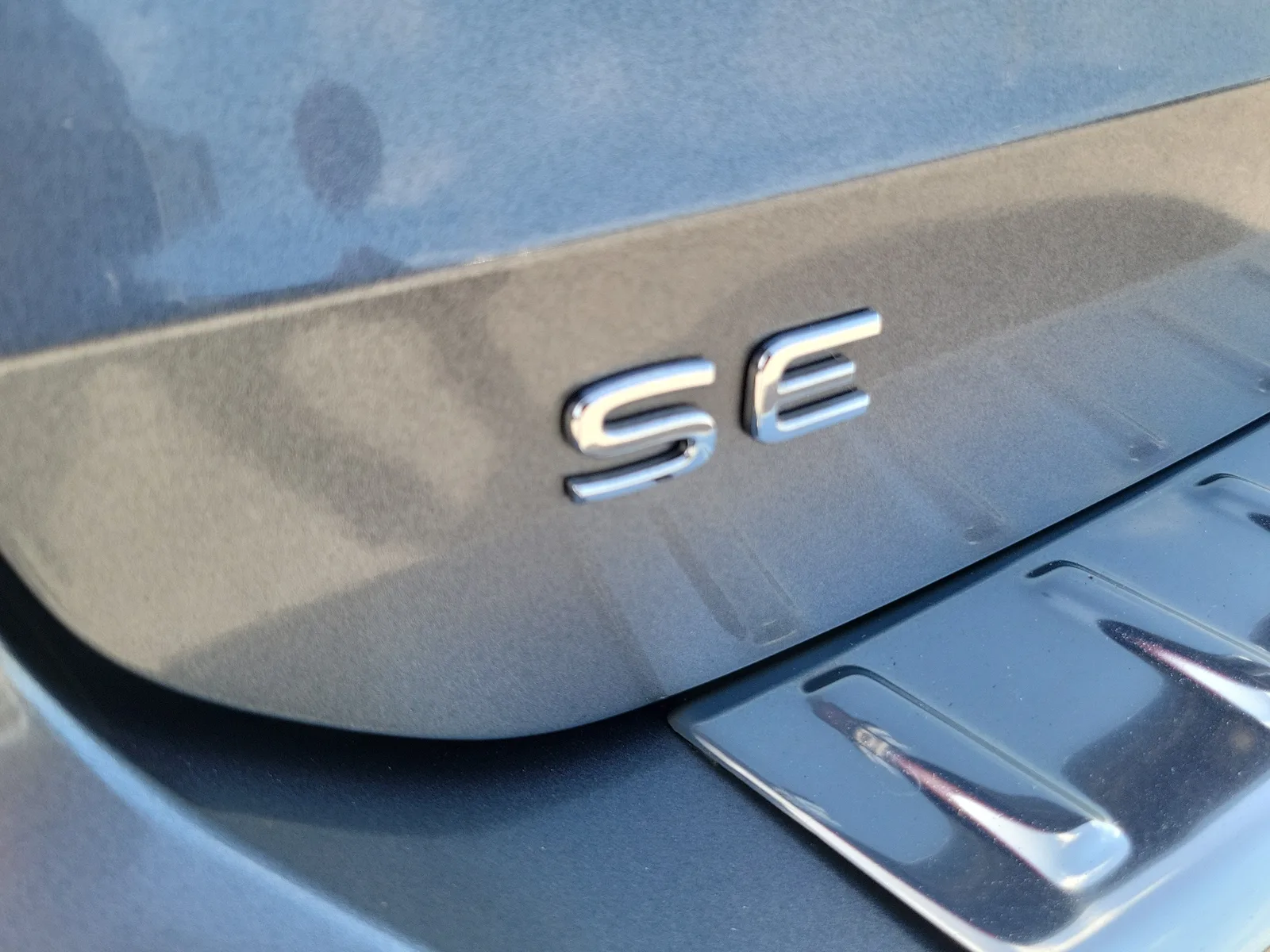 2022 Volkswagen Taos SE photo 32