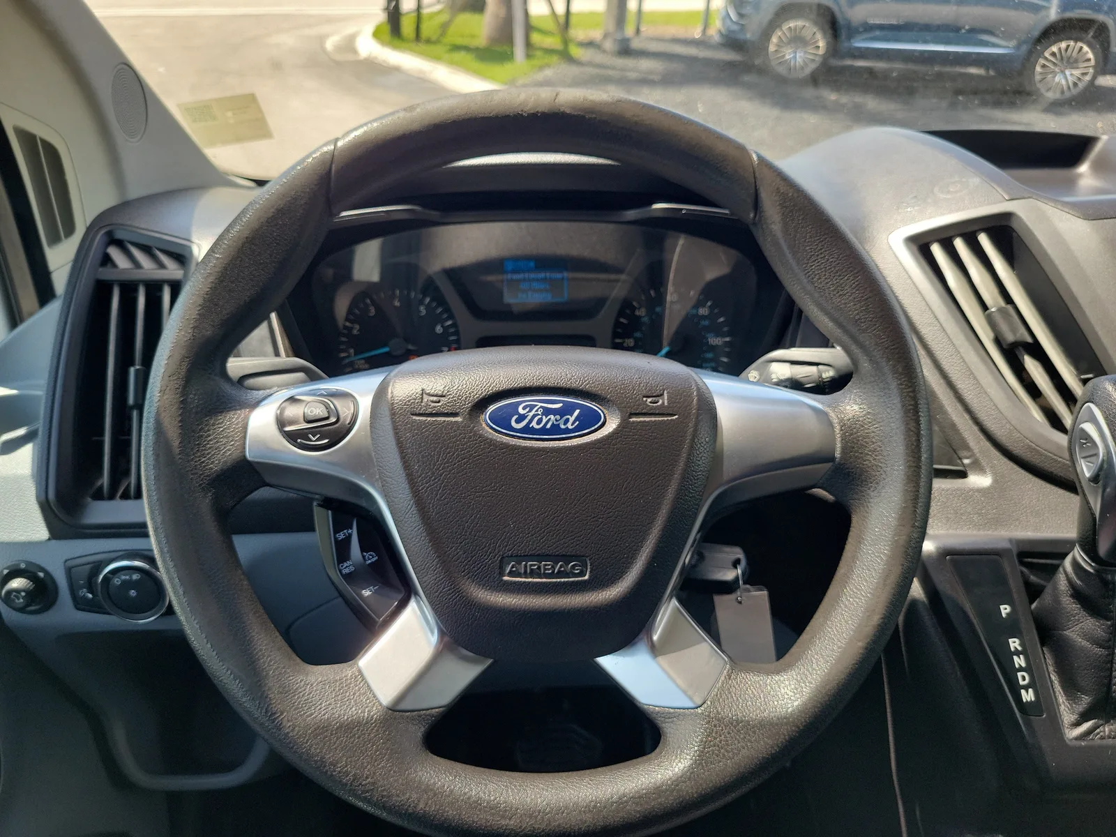 2018 Ford Transit Van T250 photo 14