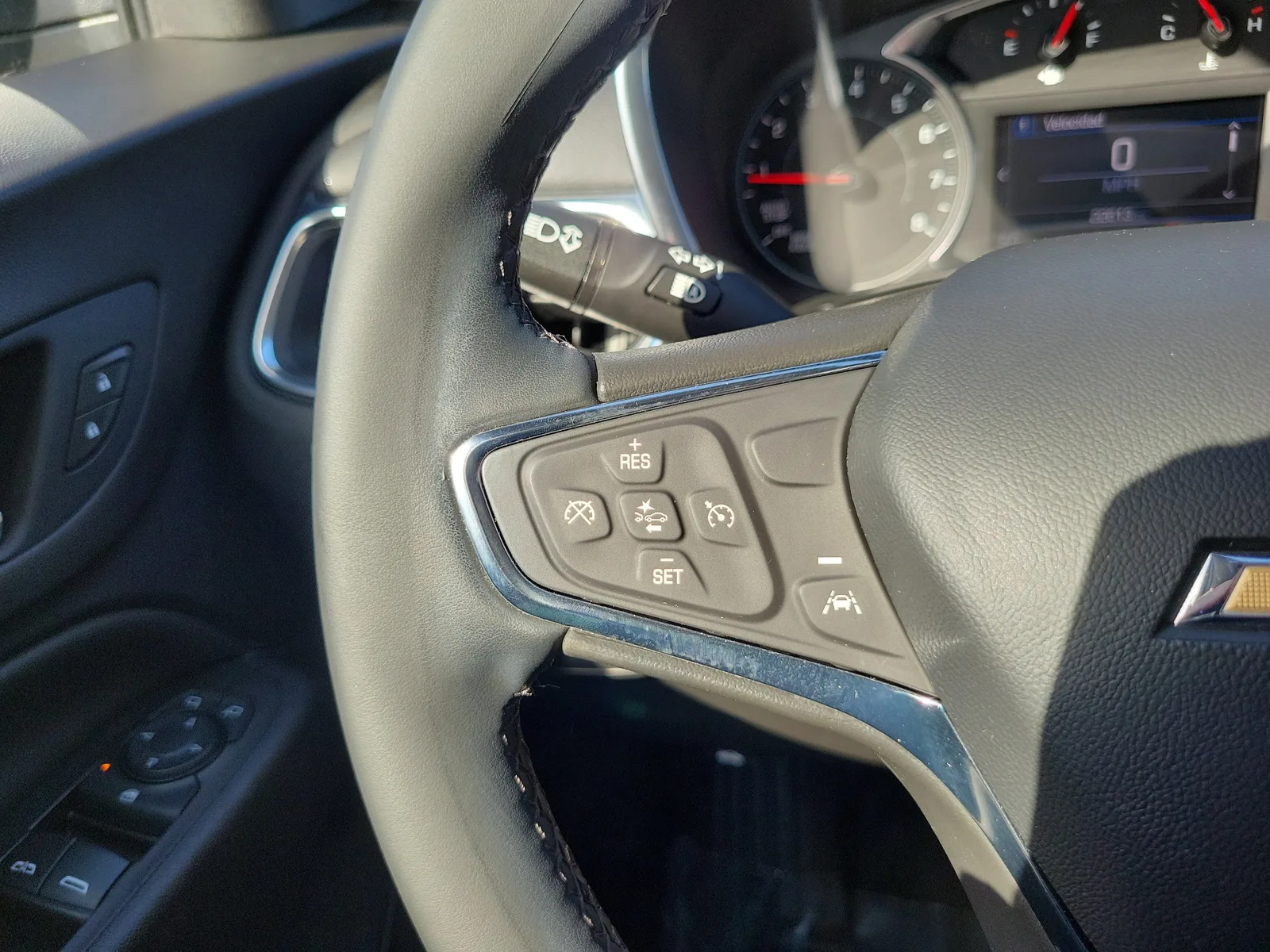 2024 Chevrolet Equinox LT photo 20