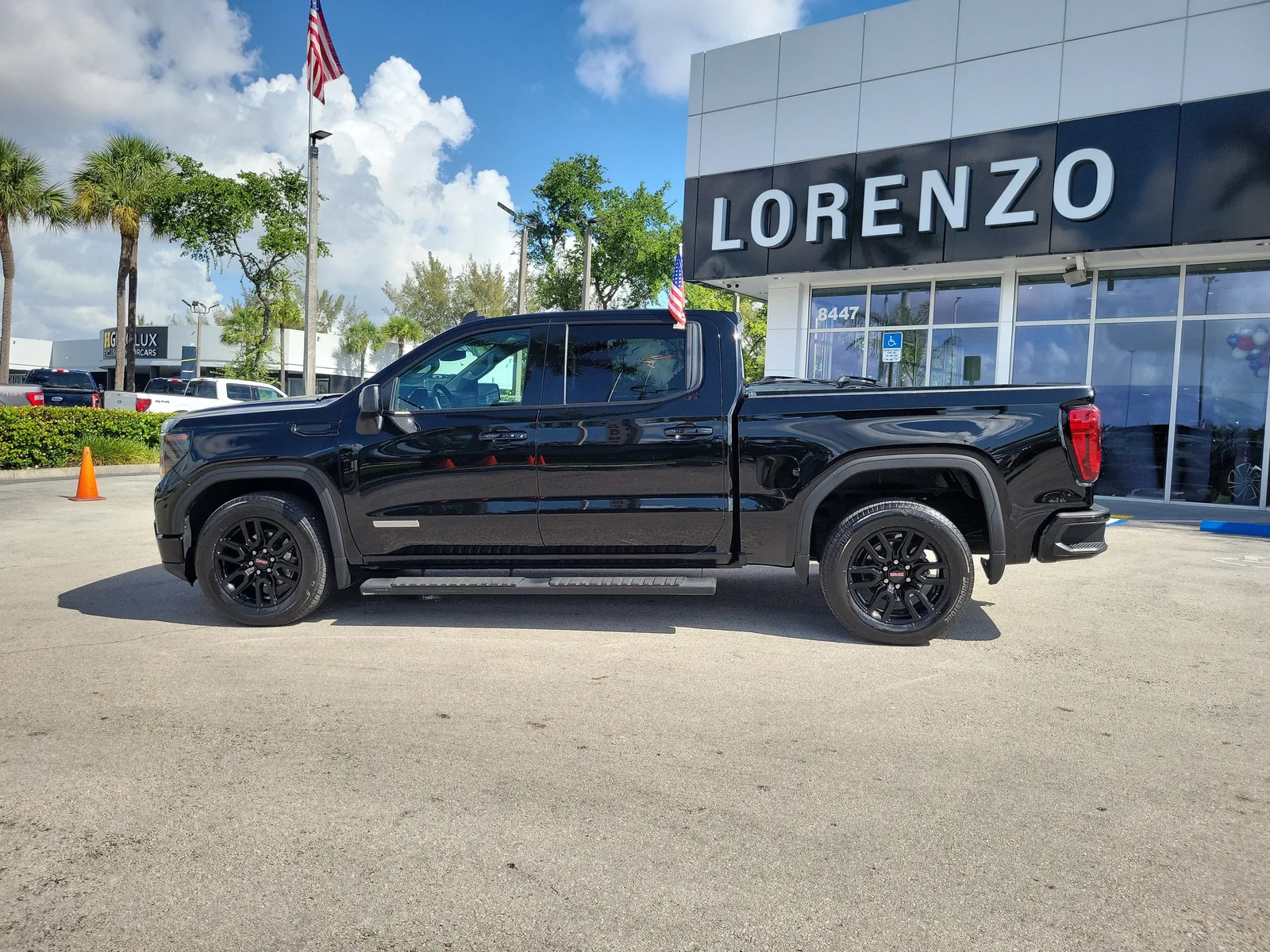 2024 GMC Sierra 1500 Elevation photo 8