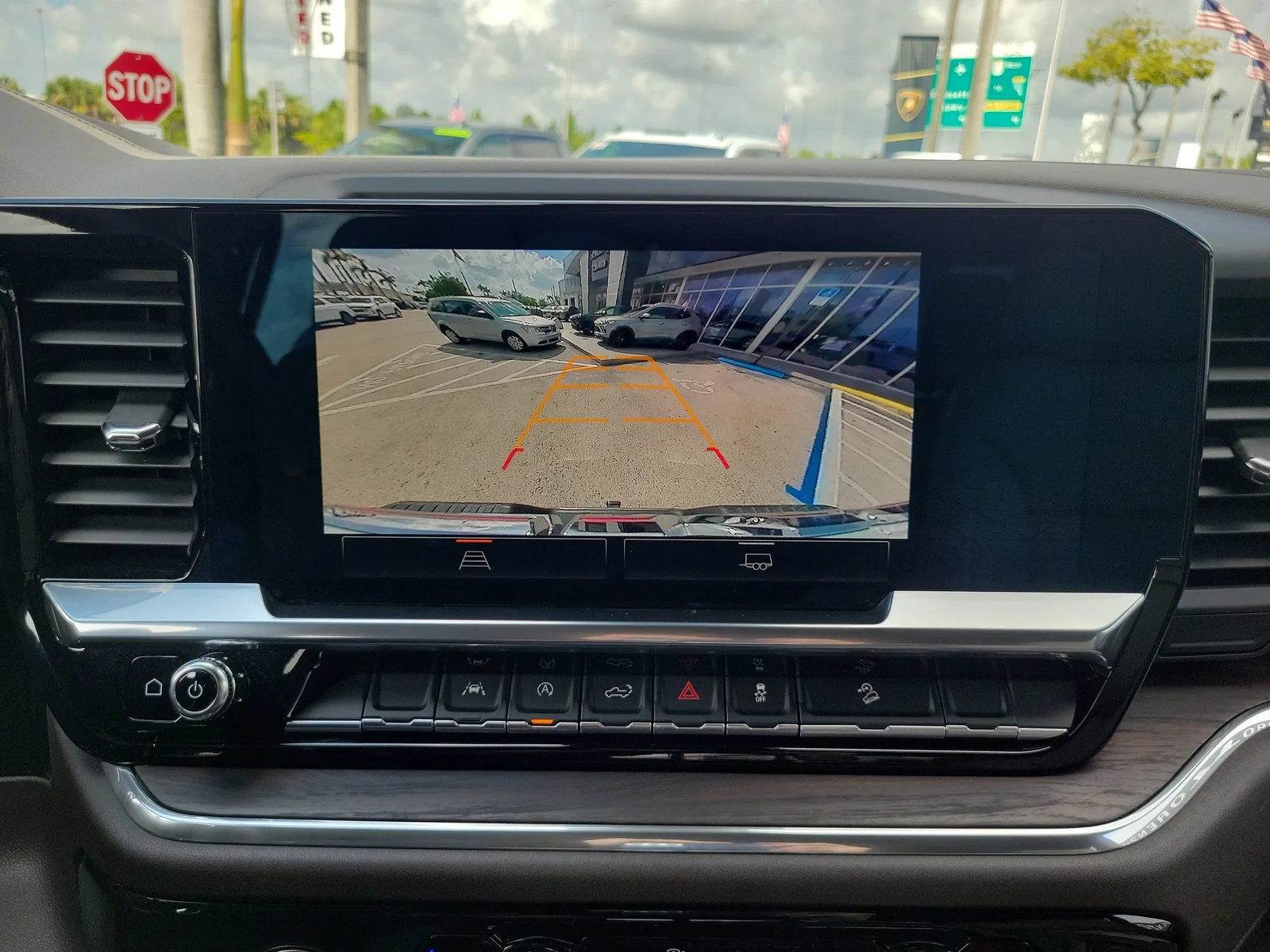 2023 GMC Sierra 1500 SLT photo 11
