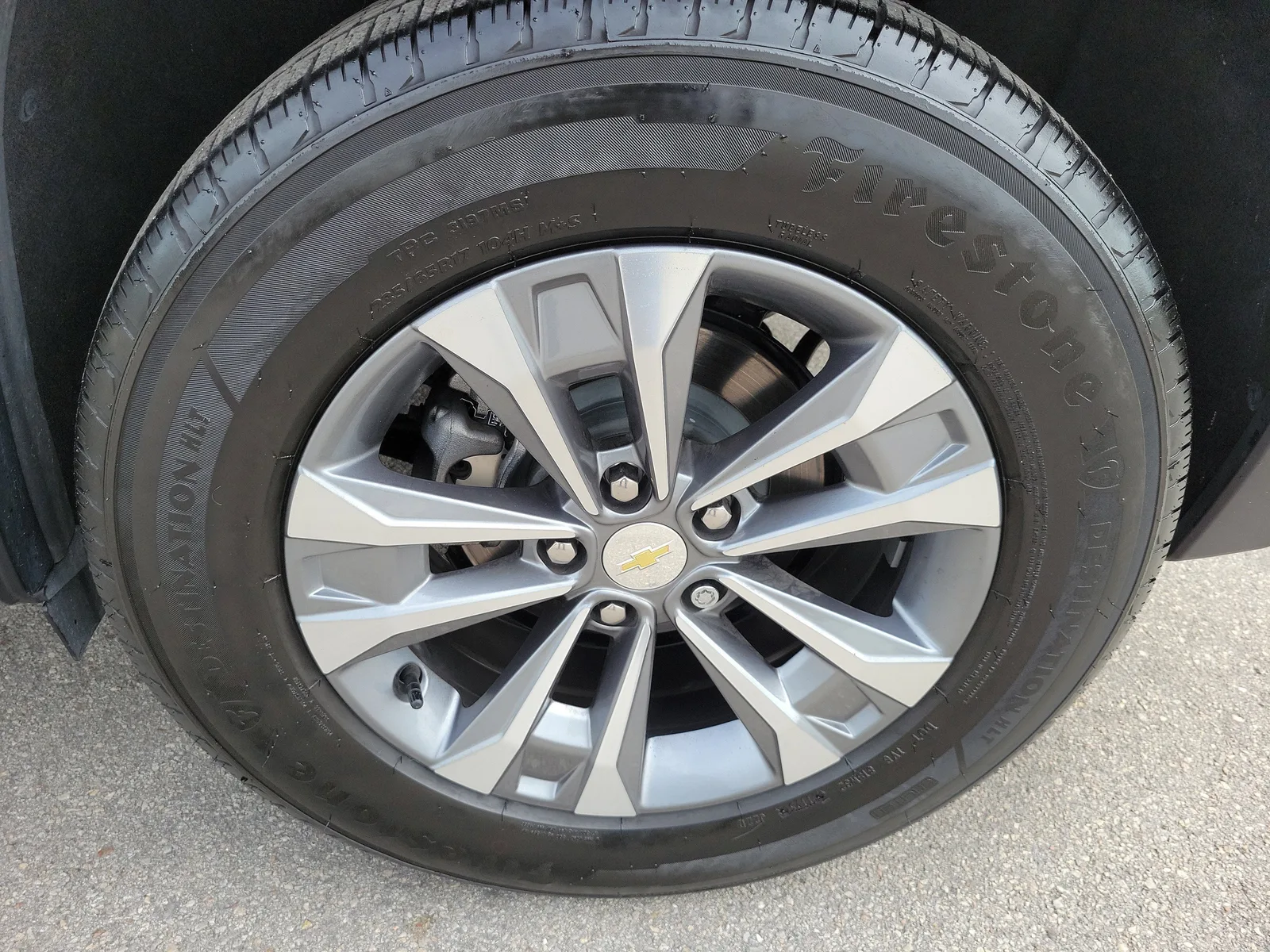 2026 Chevrolet Equinox FWD LT photo 28