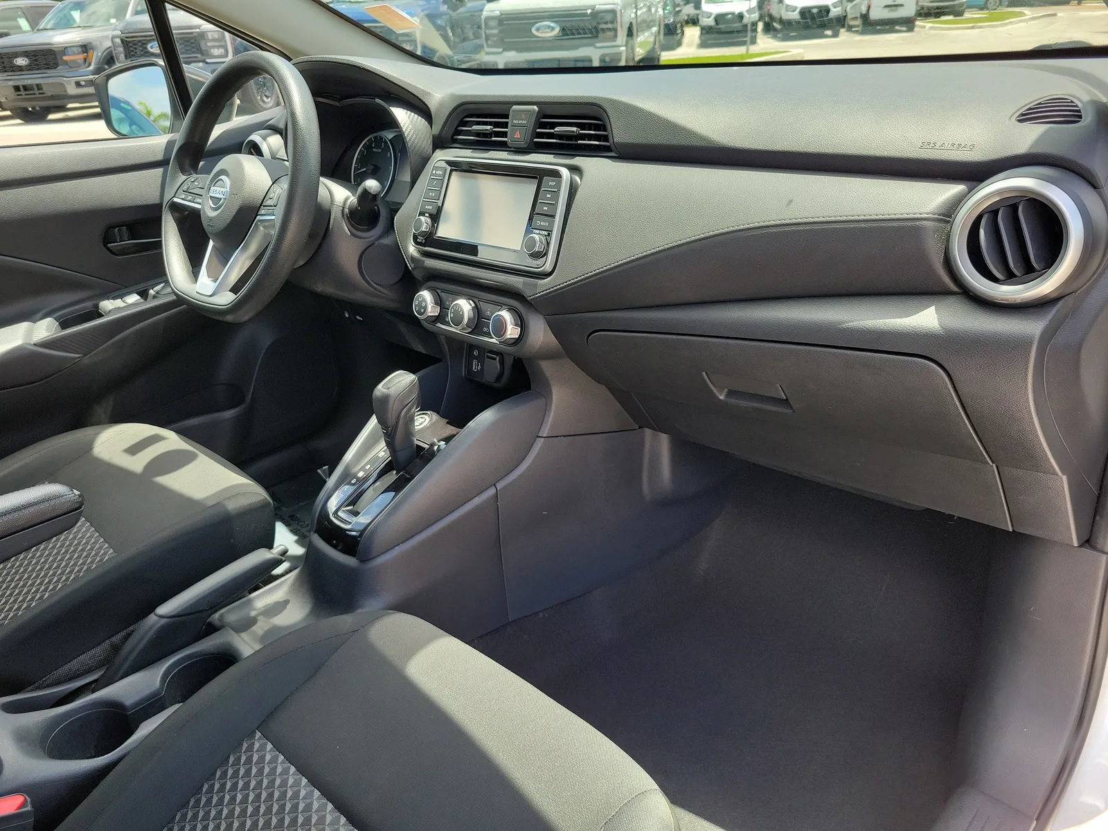 2021 Nissan Versa S photo 15