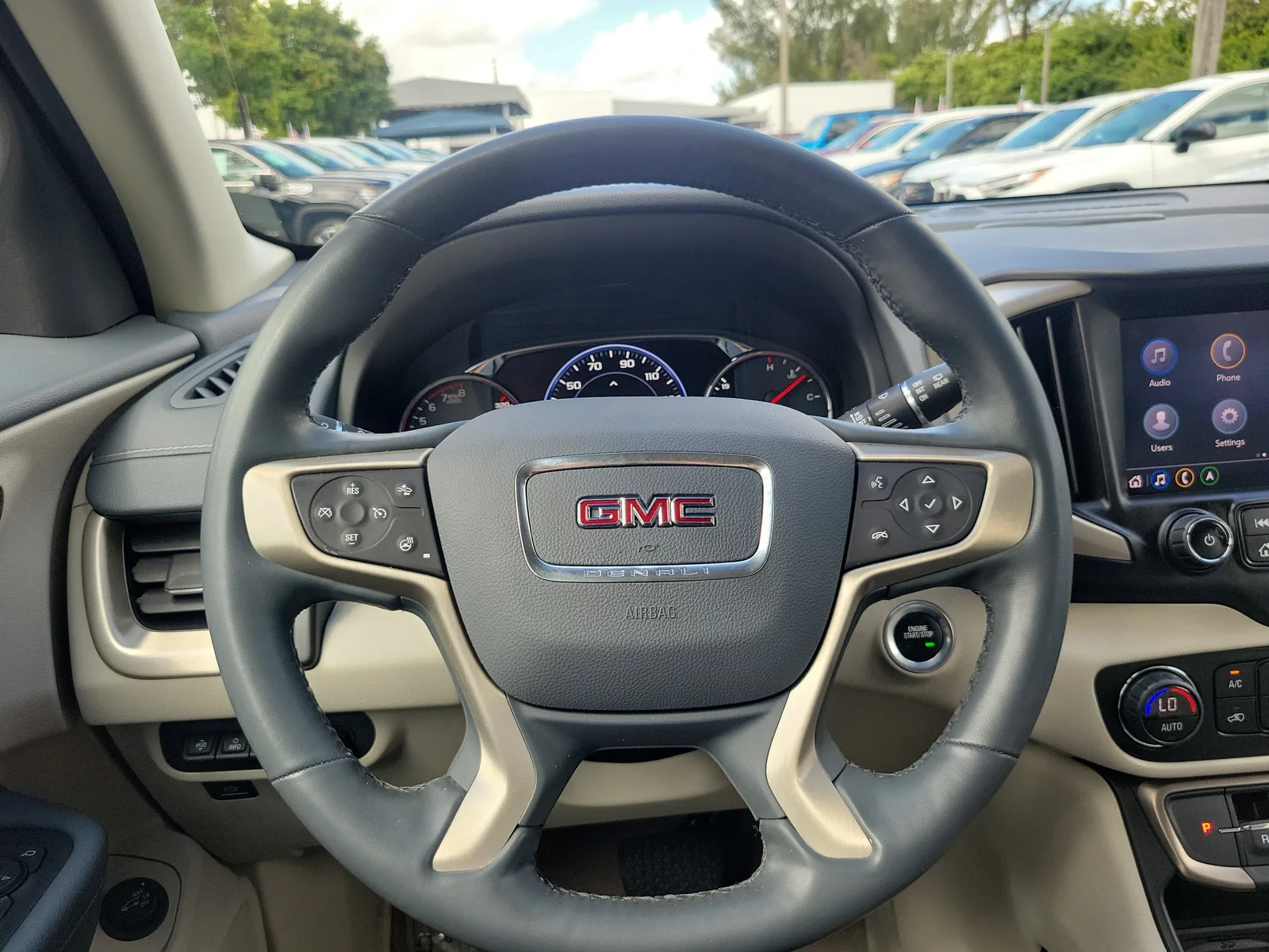 2023 GMC Terrain Denali 4WD photo 17