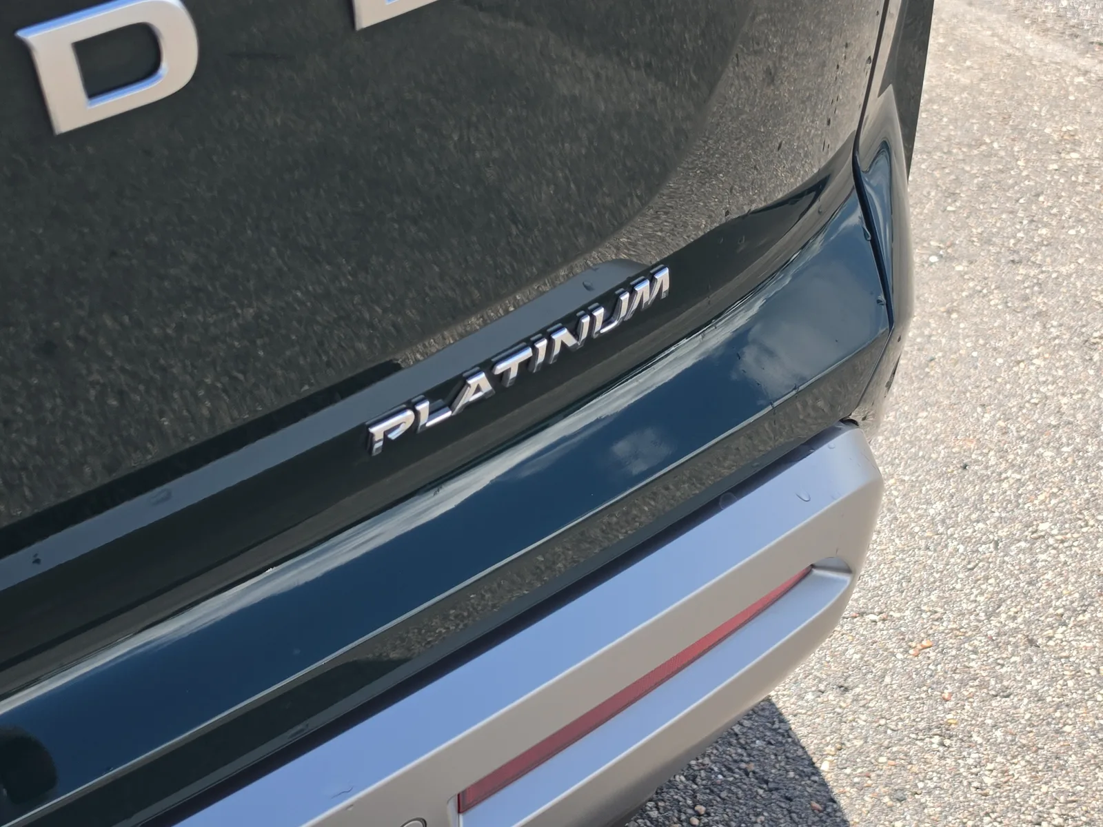 2025 Nissan Pathfinder Platinum photo 27